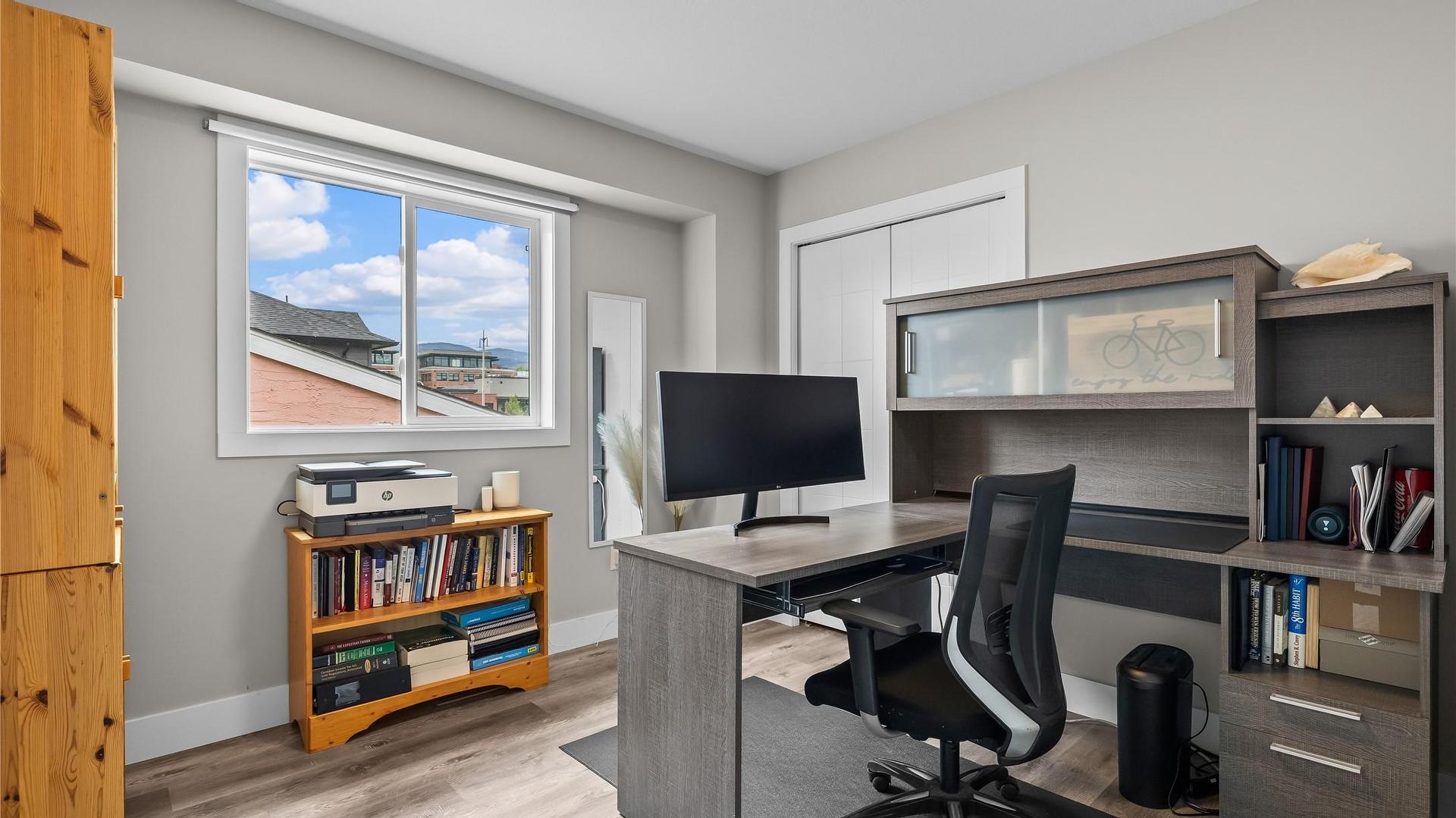 









771


Raymer

Avenue, 2,
Kelowna,




BC
V1Y 4Z7

