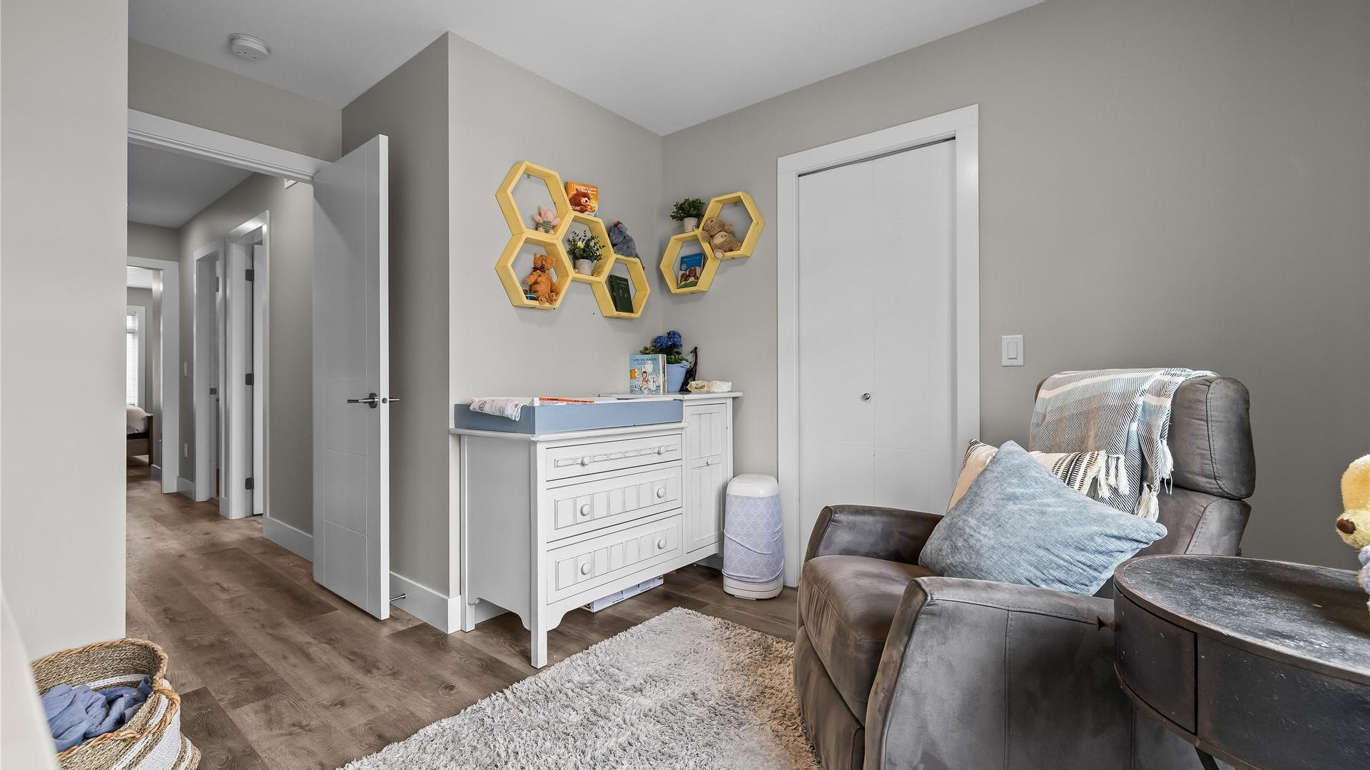









771


Raymer

Avenue, 2,
Kelowna,




BC
V1Y 4Z7


