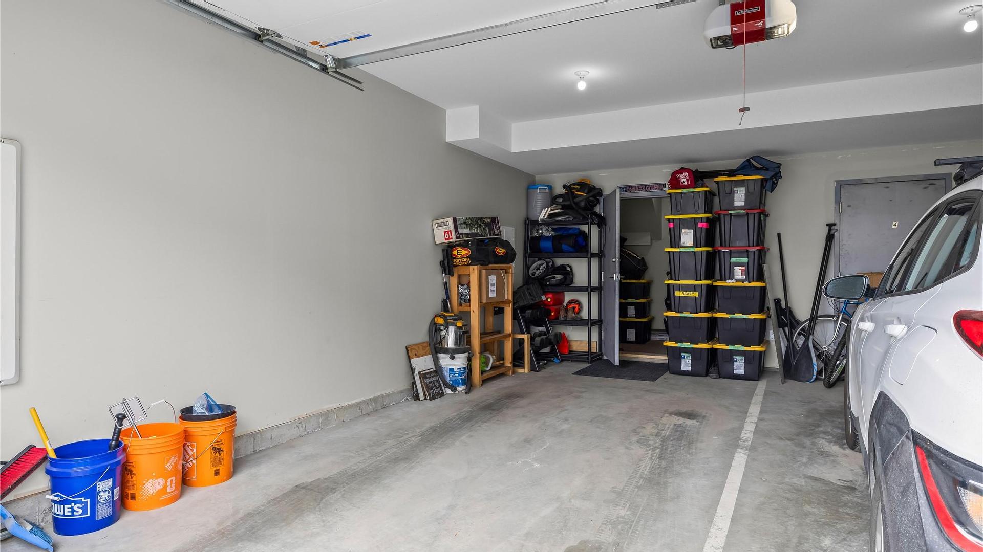 









771


Raymer

Avenue, 2,
Kelowna,




BC
V1Y 4Z7

