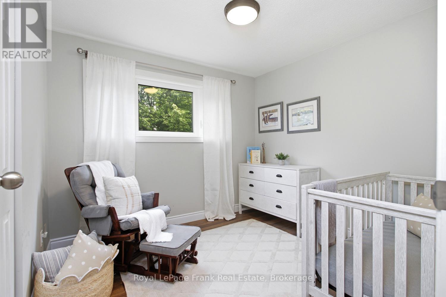 












731 HONEY TREE COURT

,
Whitby (Williamsburg),




Ontario
L1N7W5

