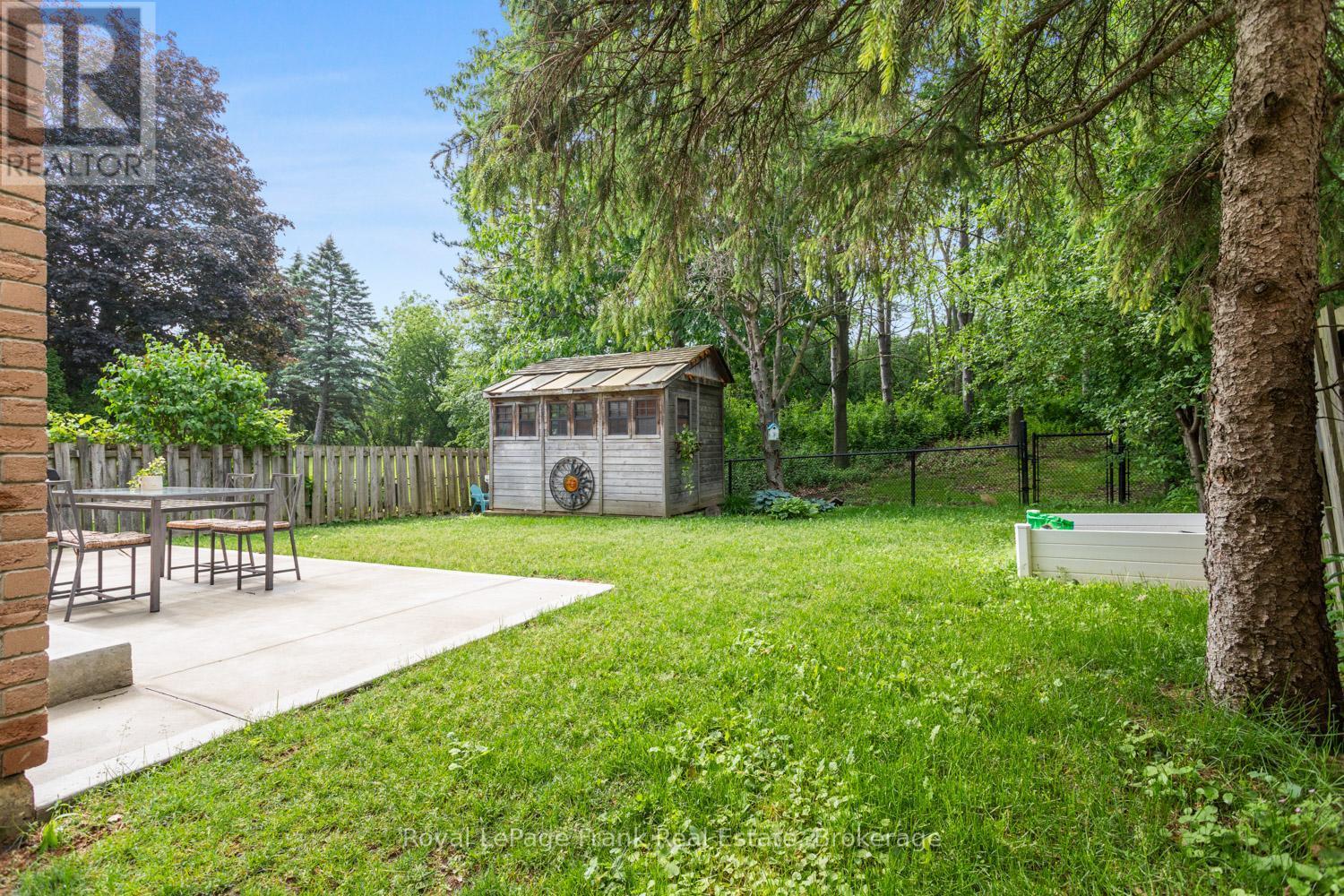 












731 HONEY TREE COURT

,
Whitby (Williamsburg),




Ontario
L1N7W5

