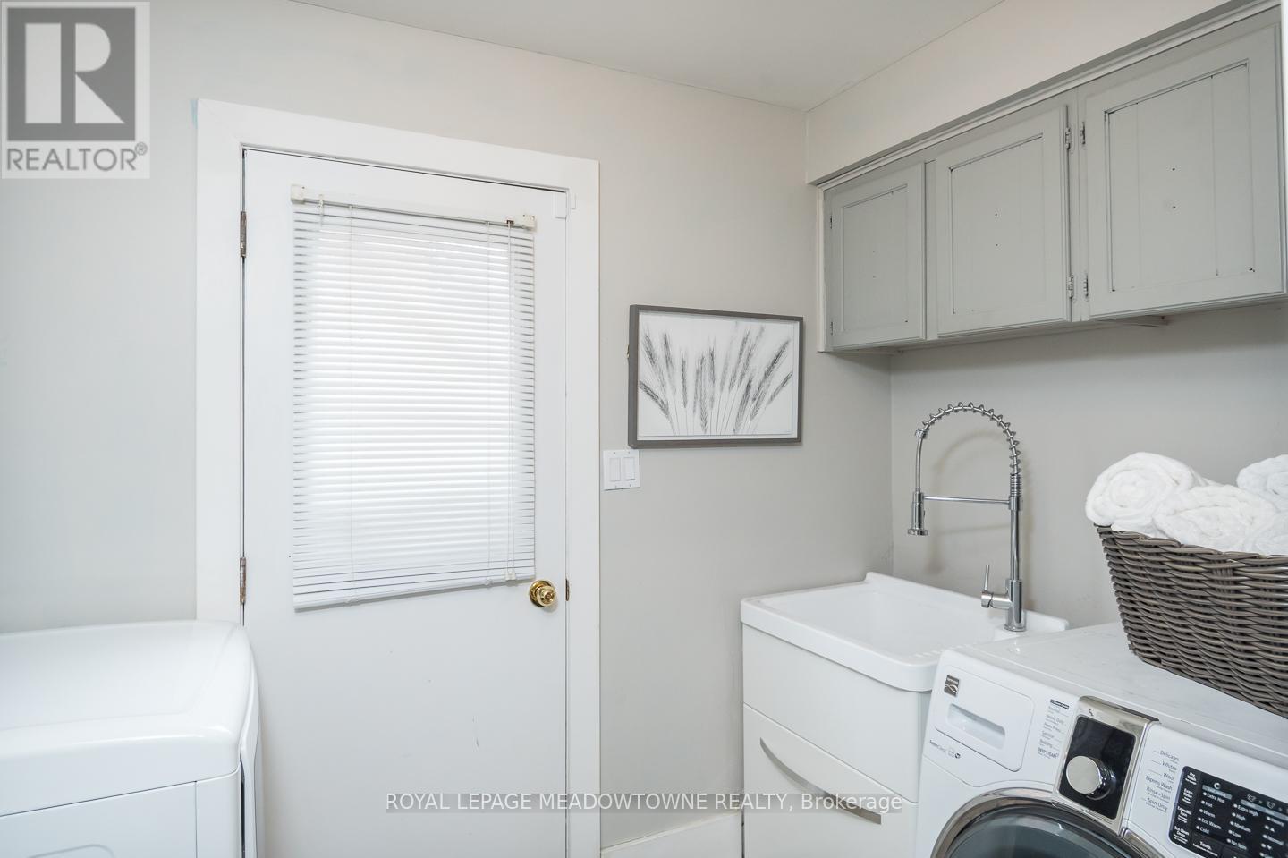 












759 CHILDS DRIVE

,
Milton,




Ontario
L9T4L3

