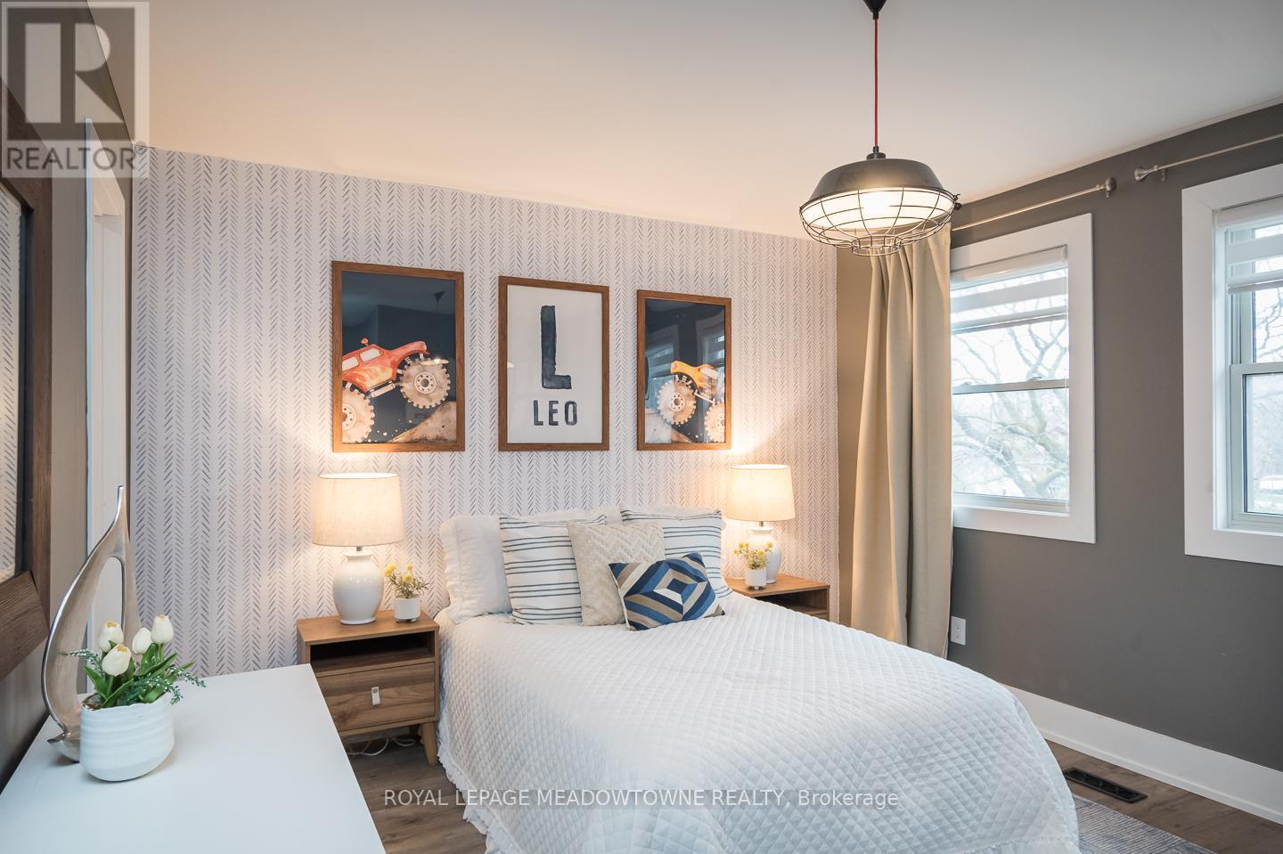 












759 CHILDS DRIVE

,
Milton,




Ontario
L9T4L3

