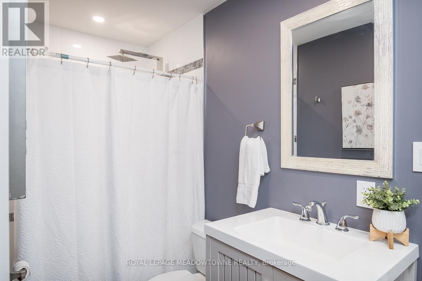 












759 CHILDS DRIVE

,
Milton,




Ontario
L9T4L3

