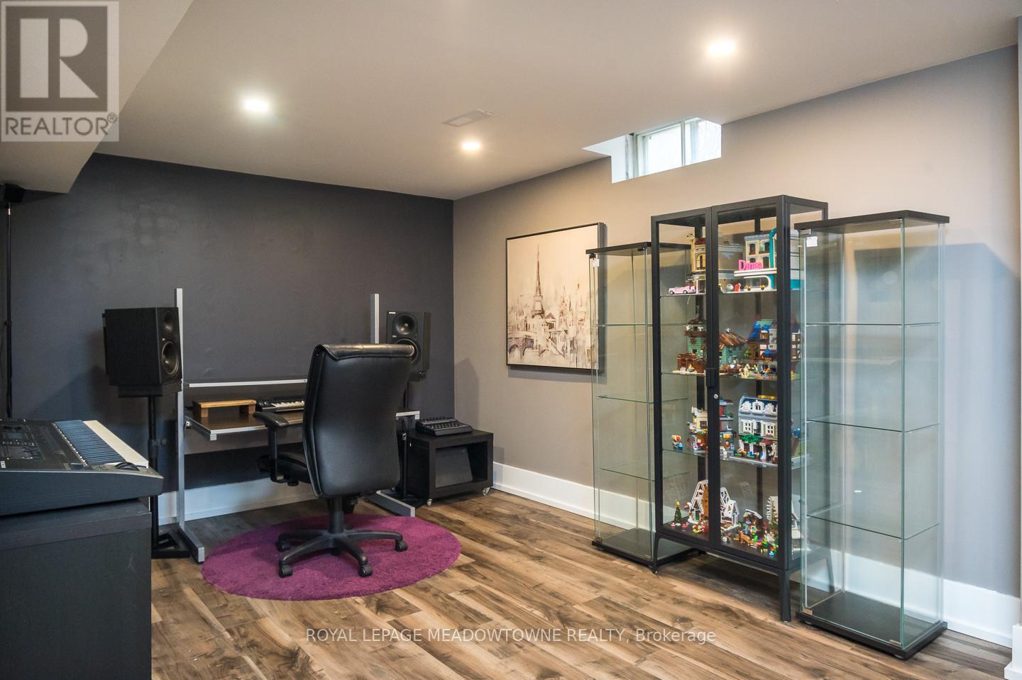 












759 CHILDS DRIVE

,
Milton,




Ontario
L9T4L3

