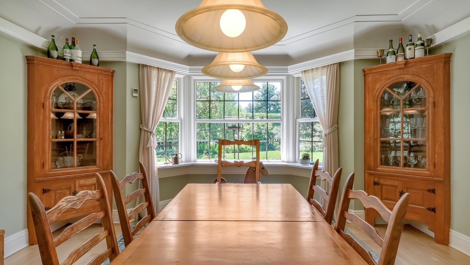 









58


Rue Mountain

,
Granby,




QC
J2G6S1

