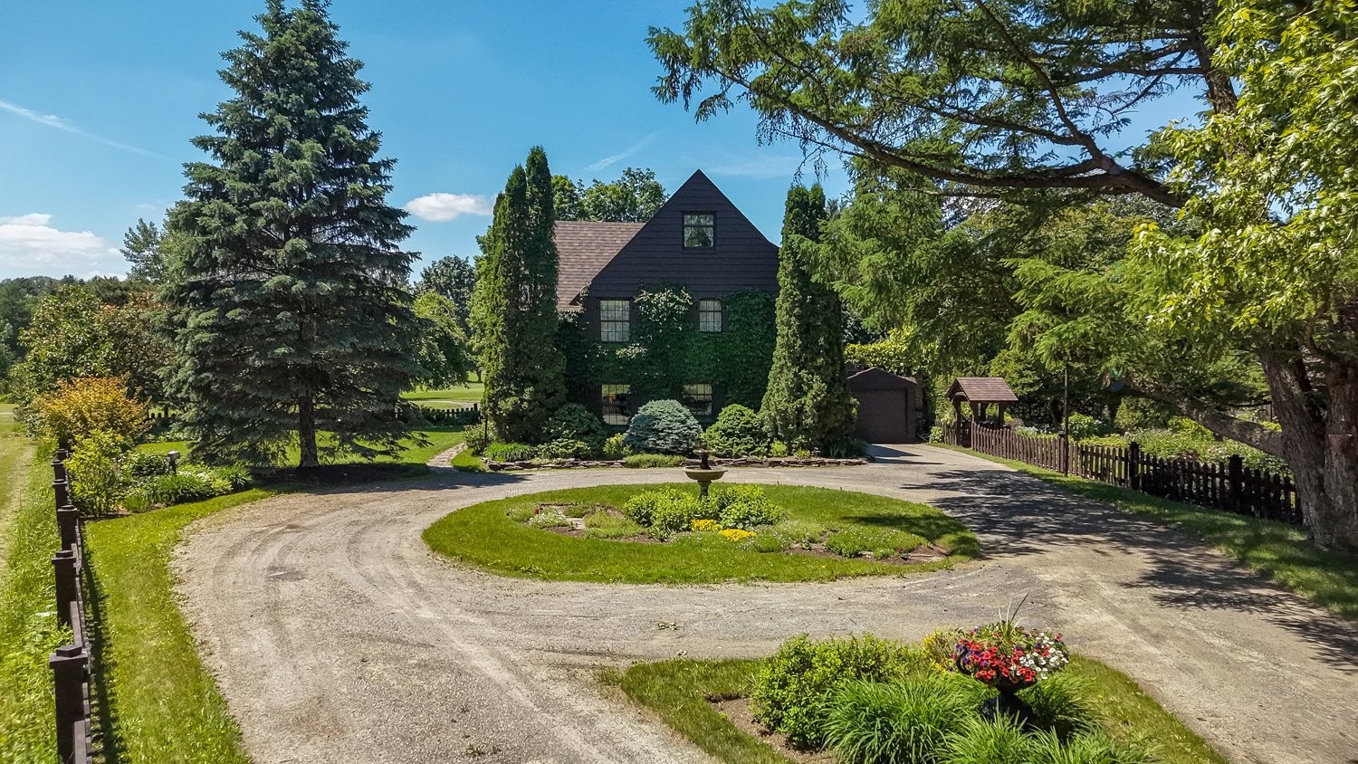 









58


Rue Mountain

,
Granby,




QC
J2G6S1

