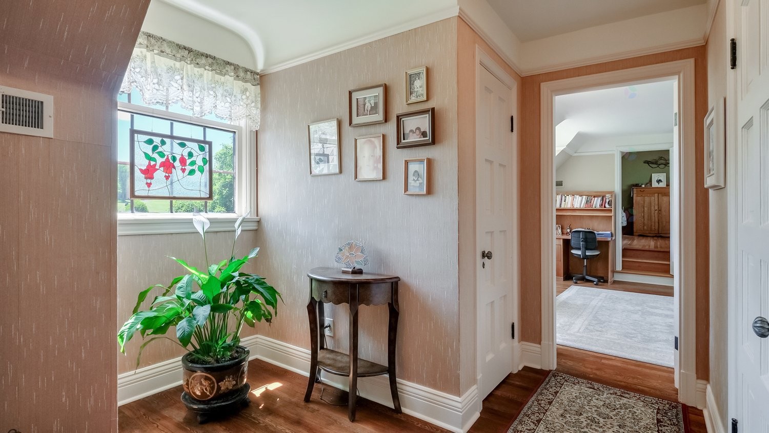 









58


Rue Mountain

,
Granby,




QC
J2G6S1

