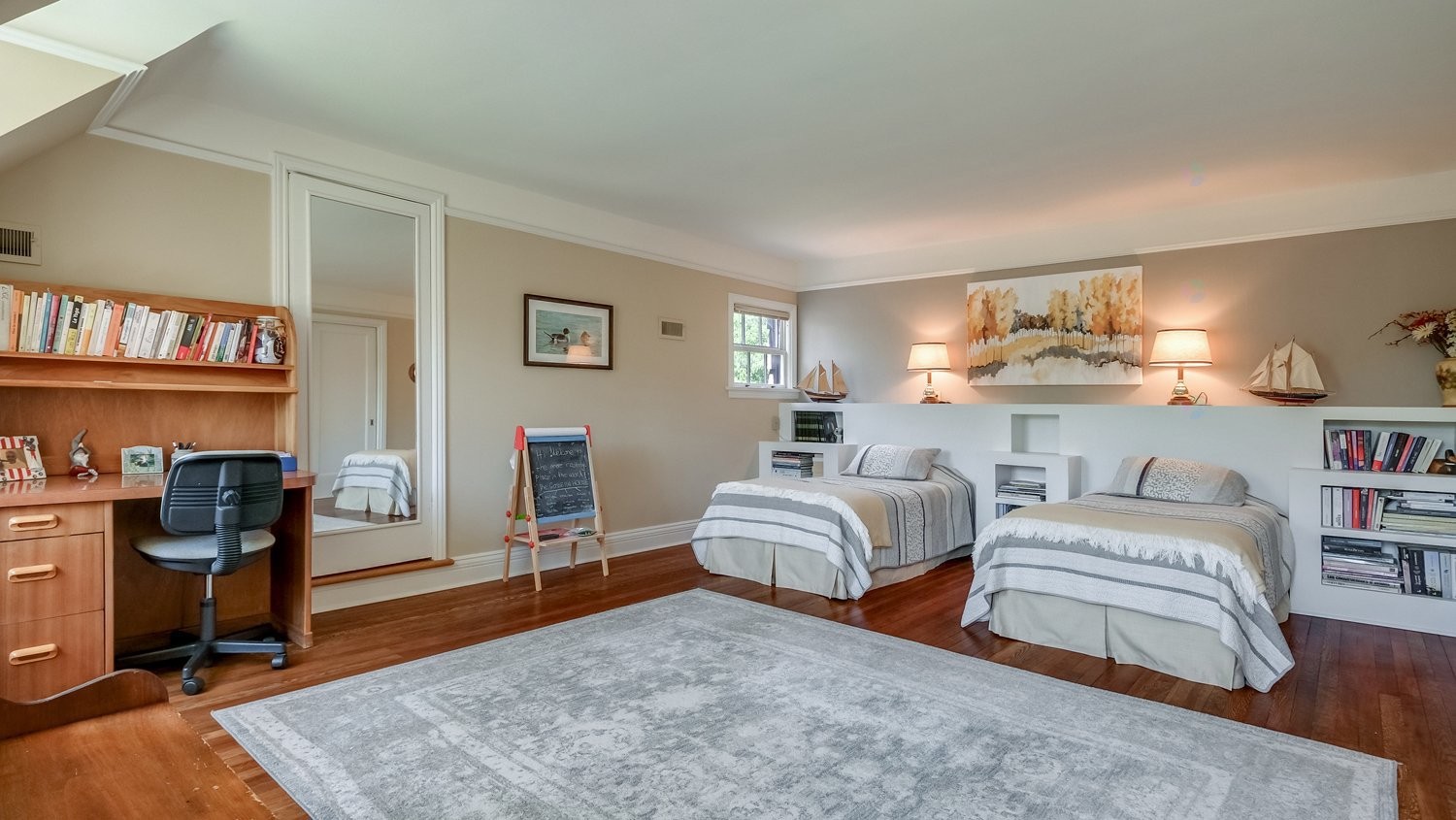 









58


Rue Mountain

,
Granby,




QC
J2G6S1

