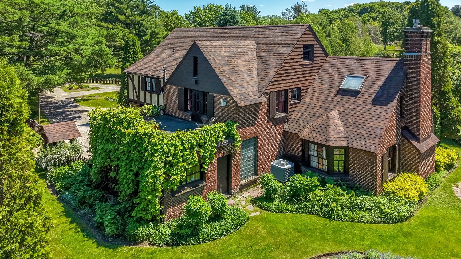 









58


Rue Mountain

,
Granby,




QC
J2G6S1

