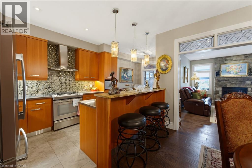 












123 OAK PARK Drive

,
Waterloo,




Ontario
N2K0B3

