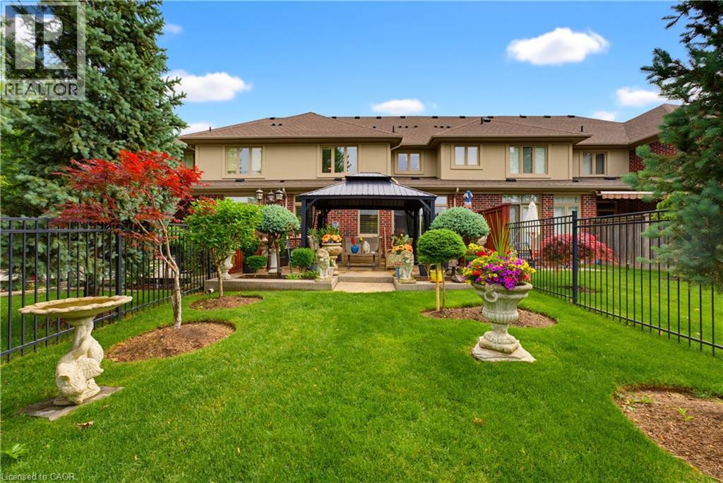 












123 OAK PARK Drive

,
Waterloo,




Ontario
N2K0B3

