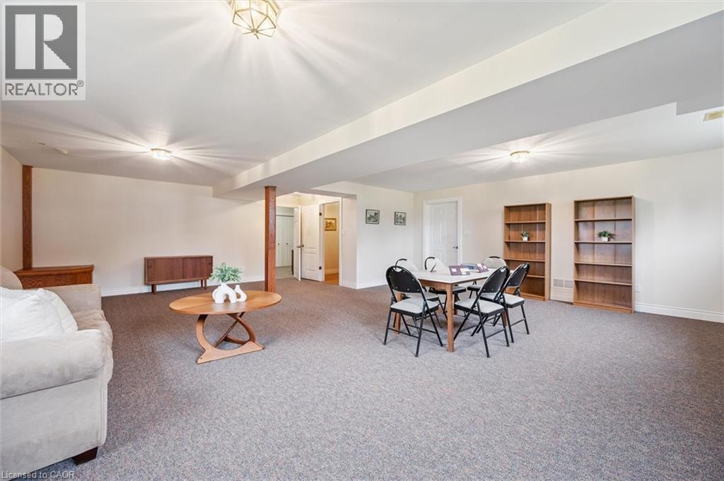 












896620 COUNTY RD 3

,
Bright,







Ontario
N0J1B0

