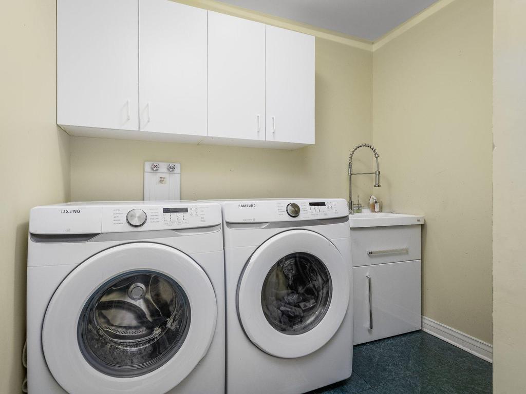 









231


Rue Trinidad

,
Dollard-Des Ormeaux,




QC
H9G2X4

