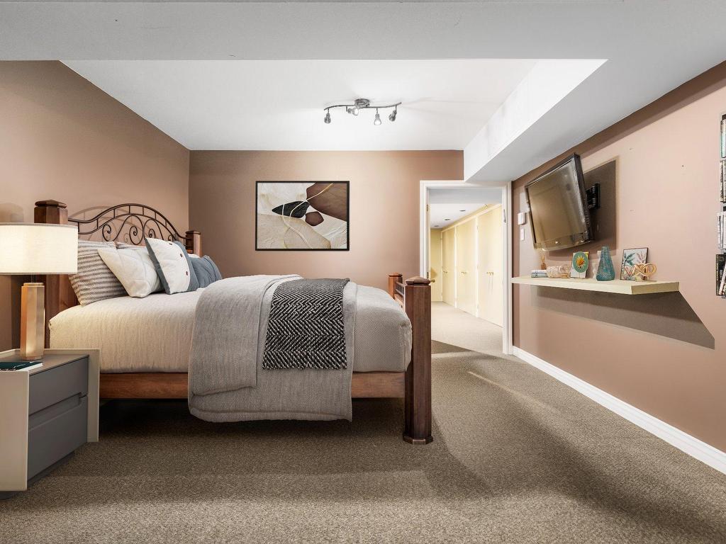 









231


Rue Trinidad

,
Dollard-Des Ormeaux,




QC
H9G2X4

