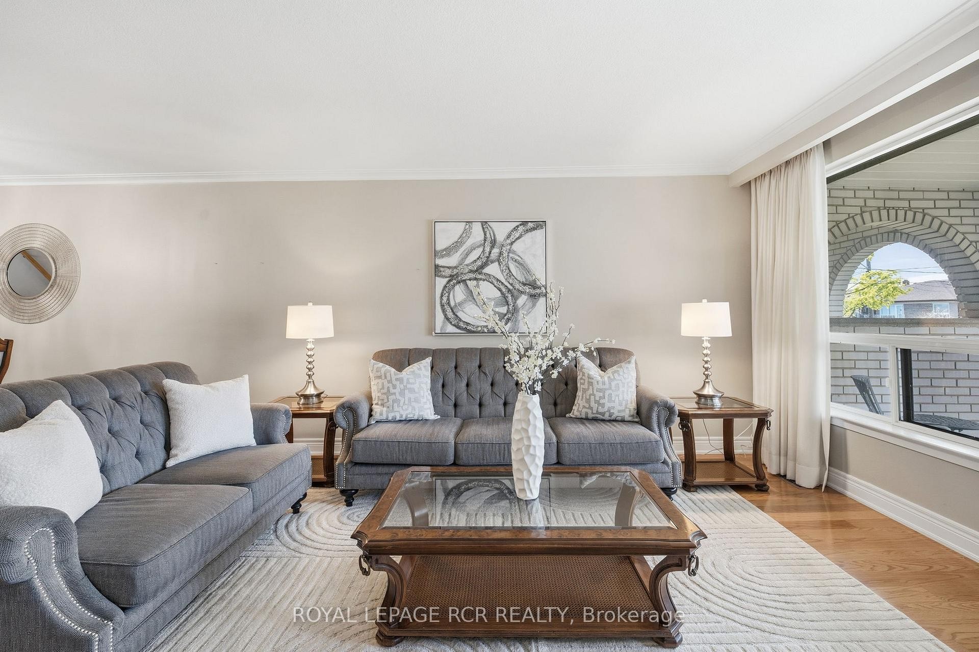









39


Dovehouse

Avenue,
Toronto,




ON
M3J 1A3

