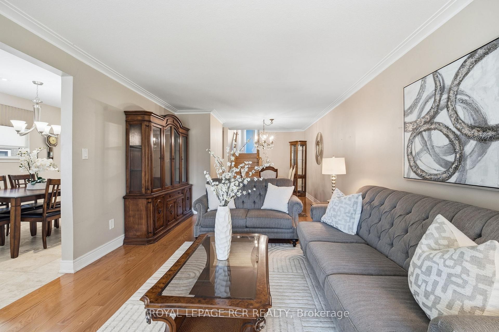 









39


Dovehouse

Avenue,
Toronto,




ON
M3J 1A3

