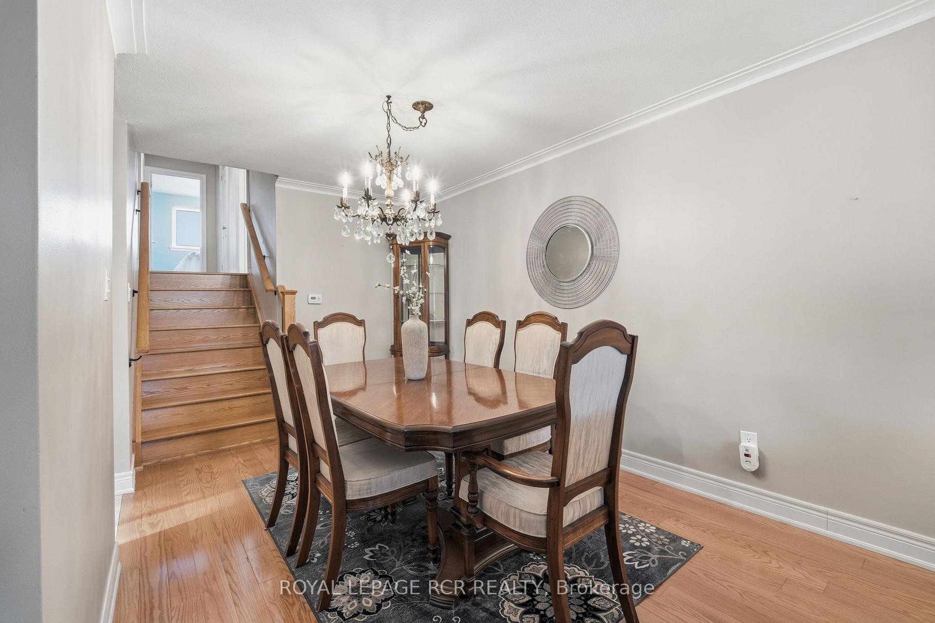 









39


Dovehouse

Avenue,
Toronto,




ON
M3J 1A3

