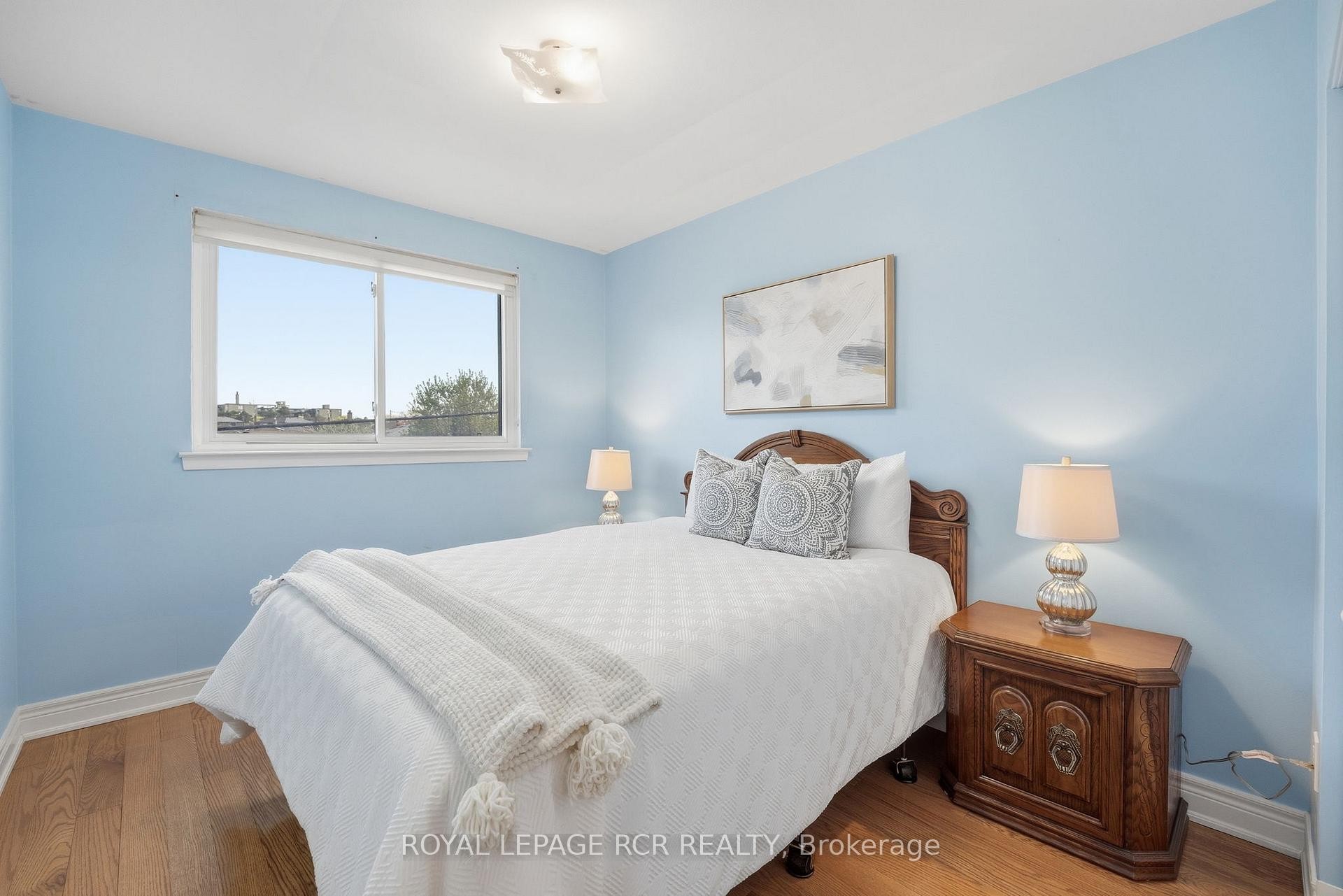 









39


Dovehouse

Avenue,
Toronto,




ON
M3J 1A3

