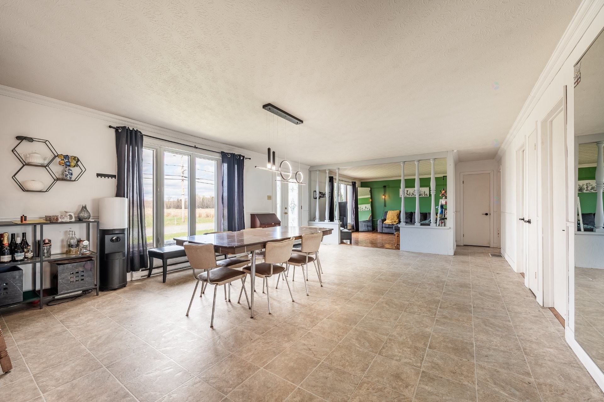 









541


1er Rang E.

,
Sainte-Christine,




QC
J0H1H0

