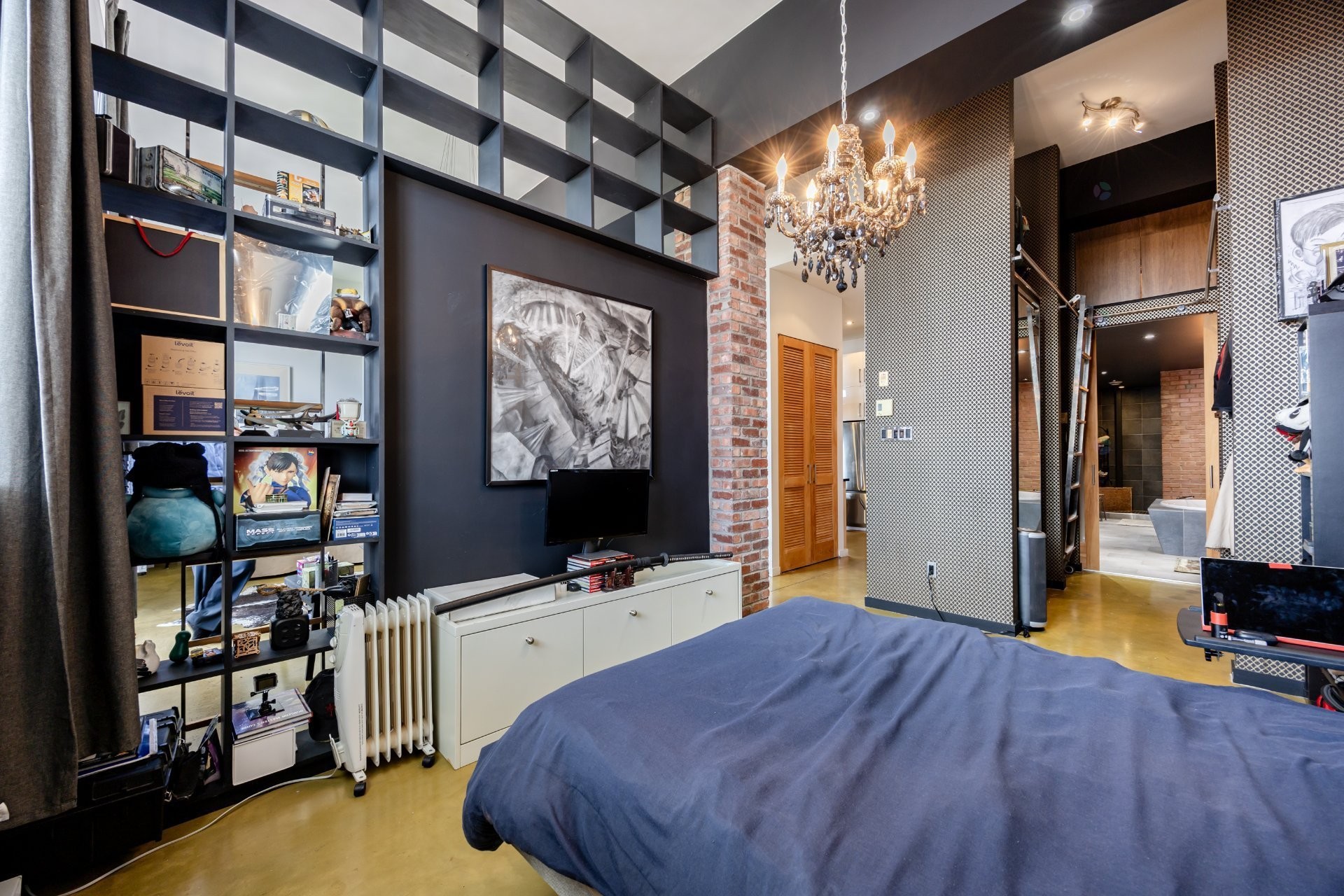 









2321


Av. des Érables

, 301,
Montréal (Ville-Marie),




QC
H2K3V4

