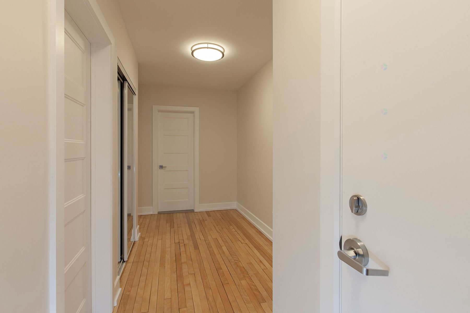 









2495


Av. Mariette

, 56,
Montréal (Côte-des-Neiges/Notre-Dame-de-Grâce),




QC
H4B1P7

