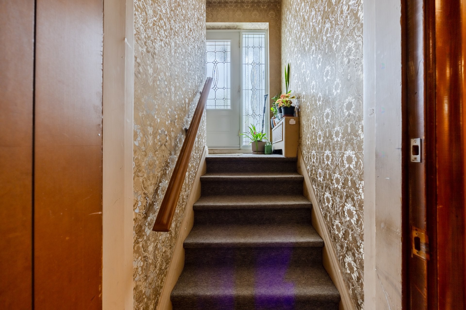 









4913

 - 4915


Av. Cumberland

,
Montréal (Côte-des-Neiges/Notre-Dame-de-Grâce),




QC
H4V2N5


