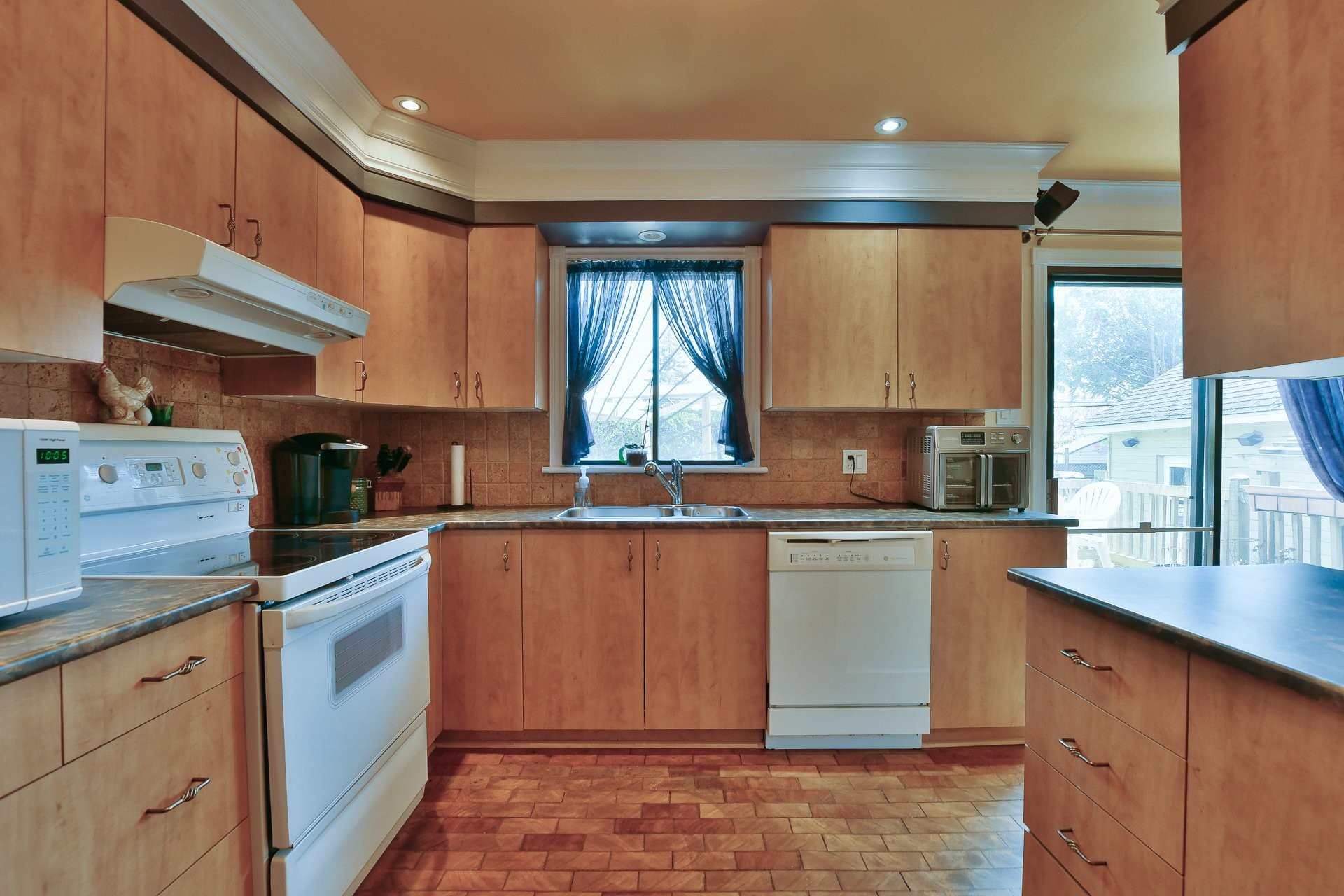 









39


Rue Vézina

,
Repentigny (Repentigny),




QC
J5Y1M4

