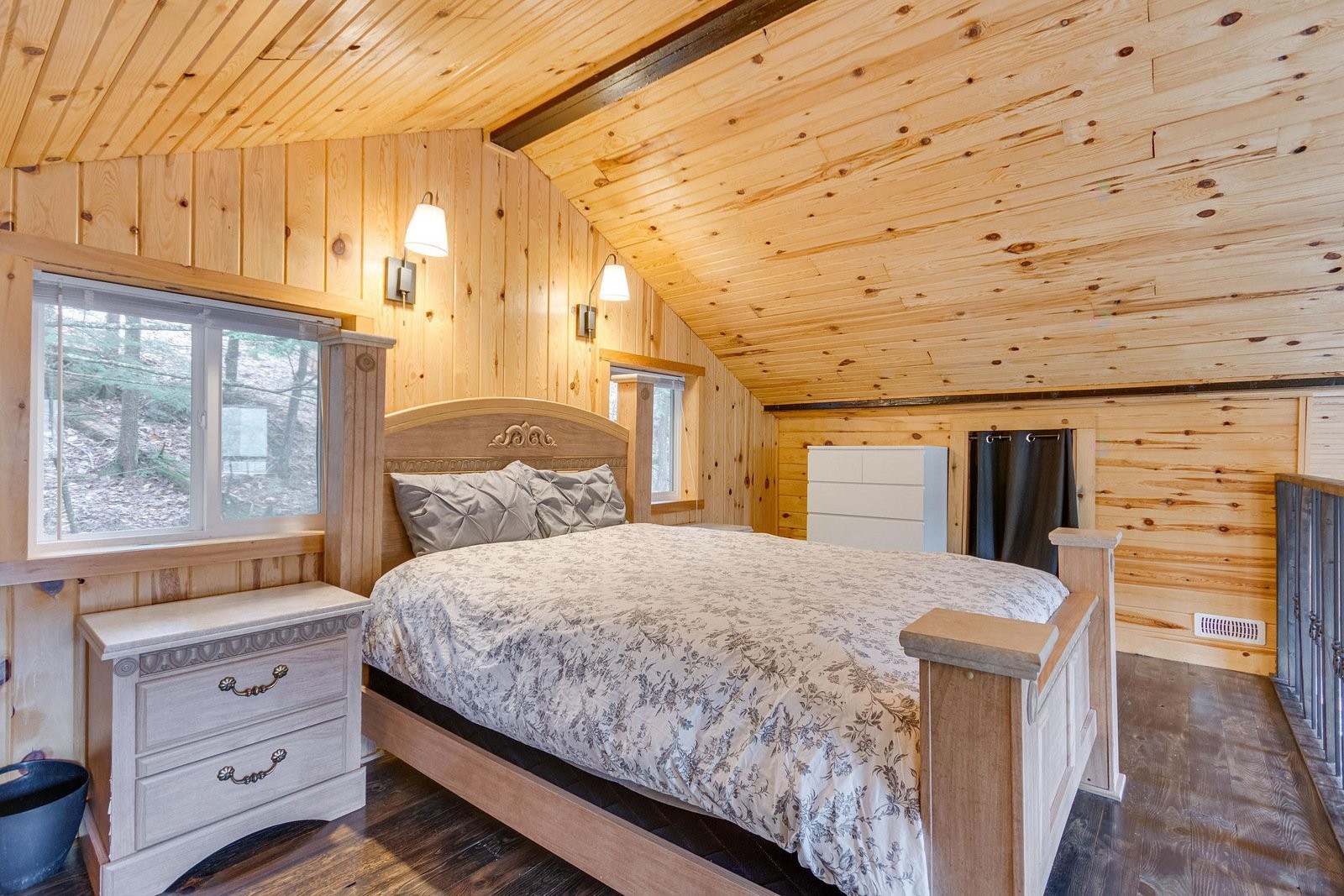 









9


Ch. du Lac-Morin

,
Bowman,




QC
J0X3C0

