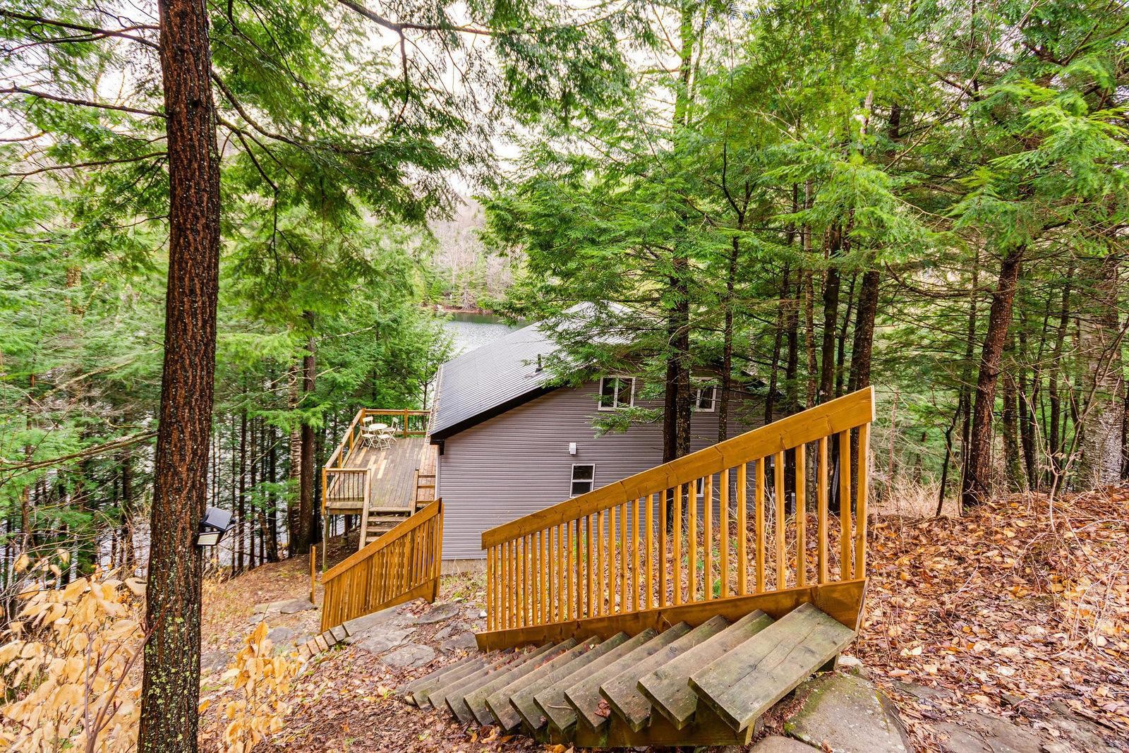 









9


Ch. du Lac-Morin

,
Bowman,




QC
J0X3C0

