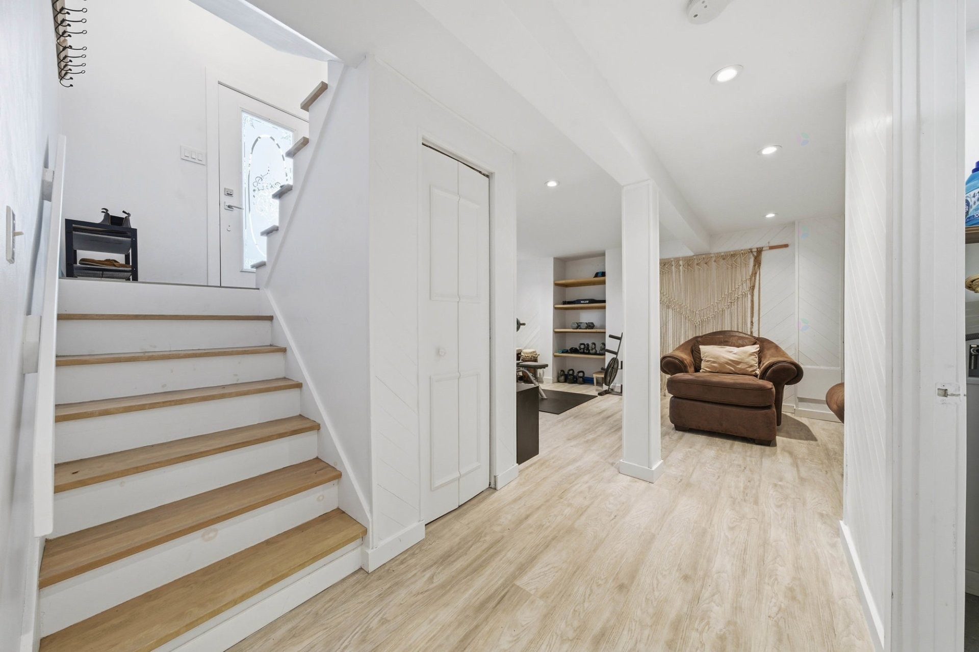 









45


Rue des Pinsons

,
Saint-Basile-le-Grand,




QC
J3N1L1

