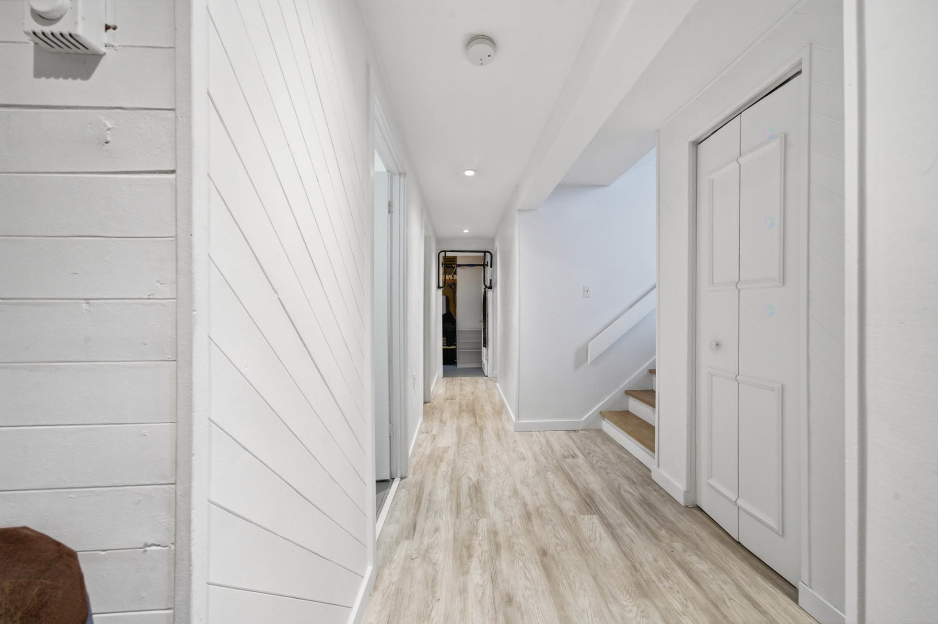 









45


Rue des Pinsons

,
Saint-Basile-le-Grand,




QC
J3N1L1

