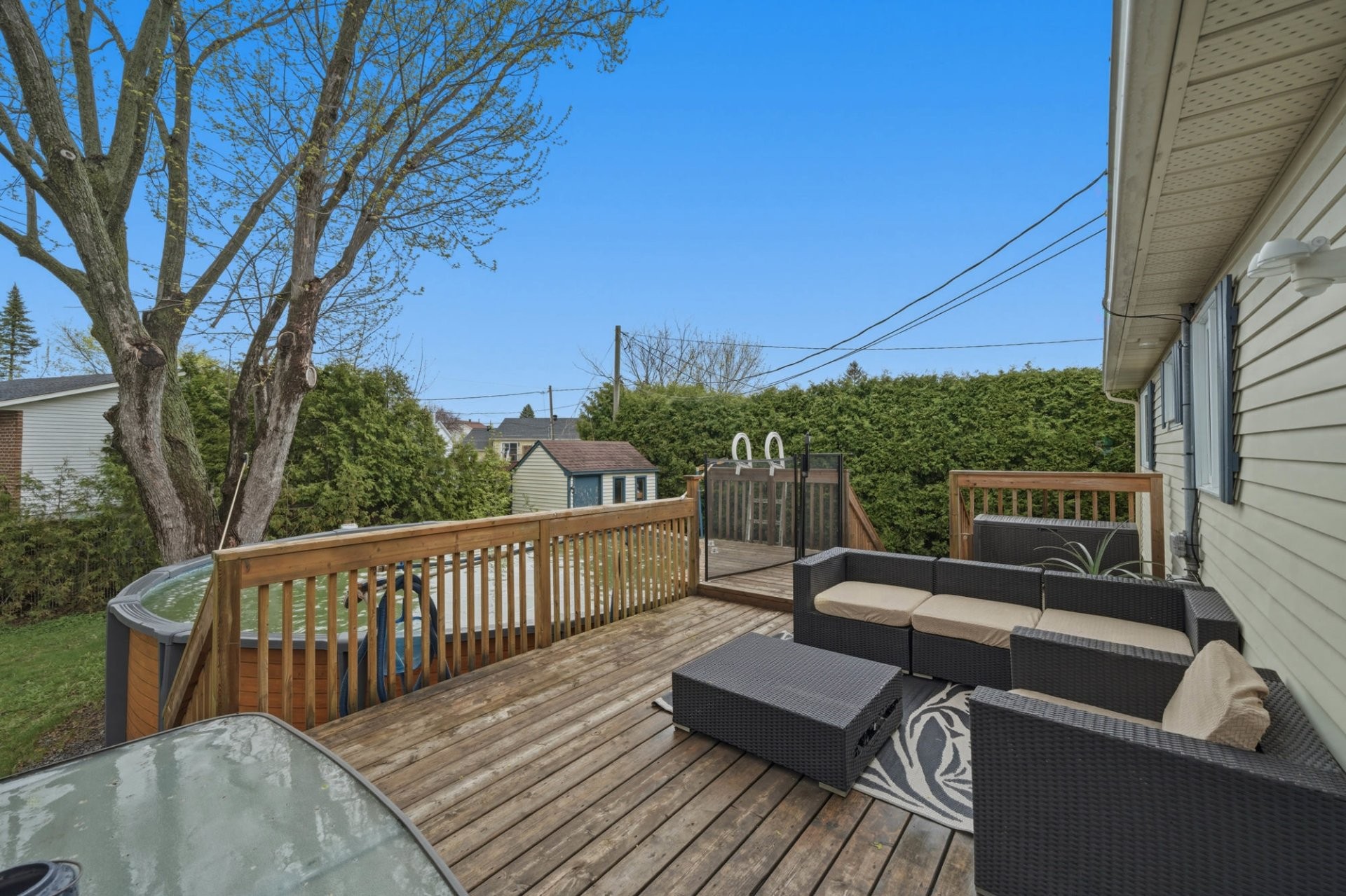 









45


Rue des Pinsons

,
Saint-Basile-le-Grand,




QC
J3N1L1

