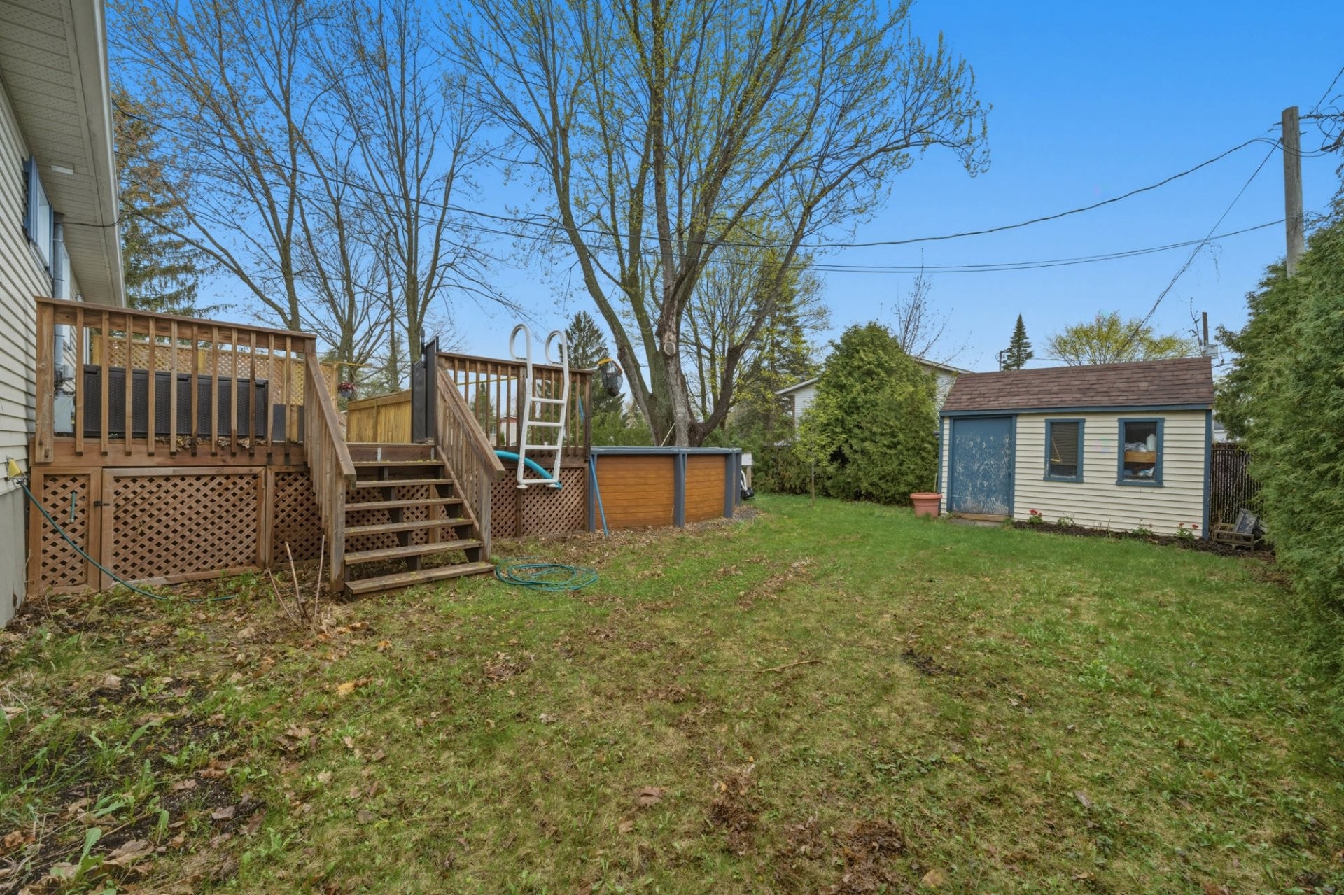 









45


Rue des Pinsons

,
Saint-Basile-le-Grand,




QC
J3N1L1

