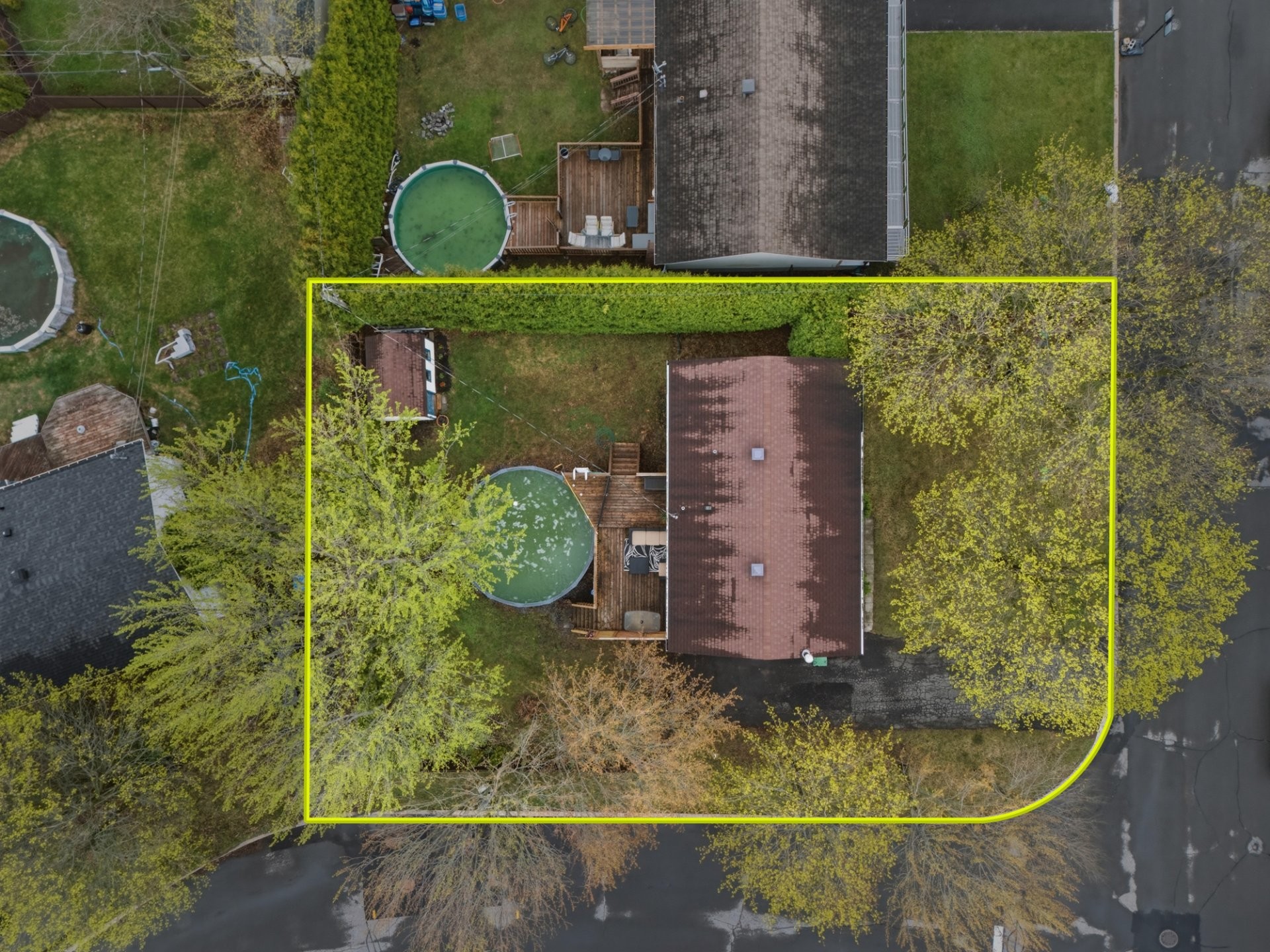 









45


Rue des Pinsons

,
Saint-Basile-le-Grand,




QC
J3N1L1

