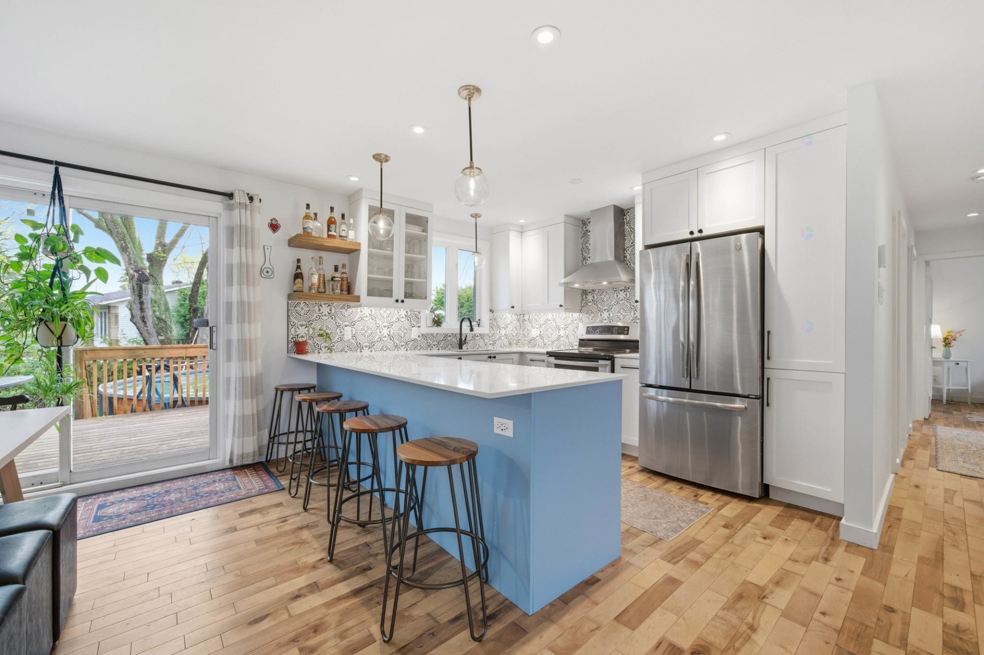 









45


Rue des Pinsons

,
Saint-Basile-le-Grand,




QC
J3N1L1

