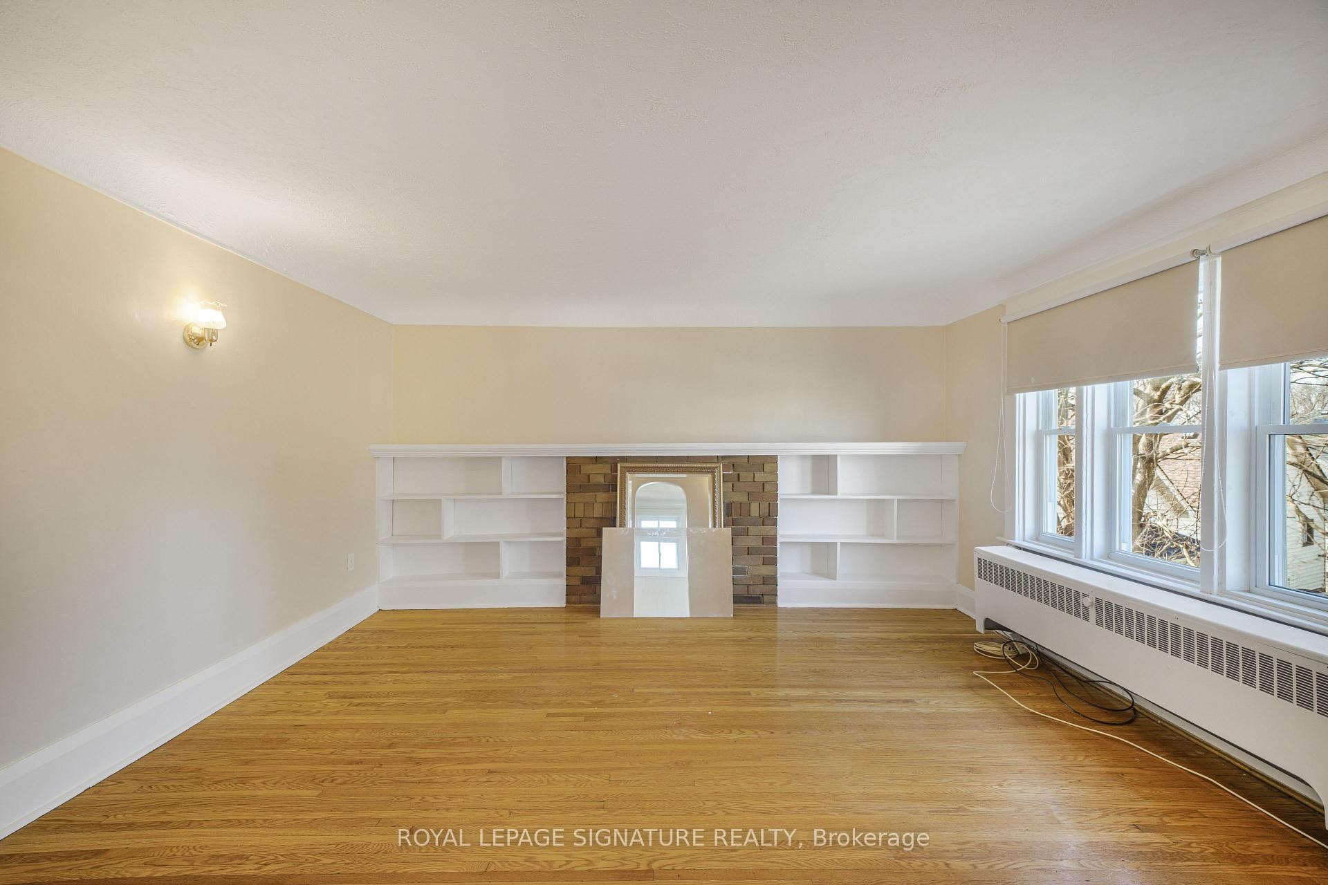 









141


York

Street,
St. Catharines,




ON
L2R 6E8

