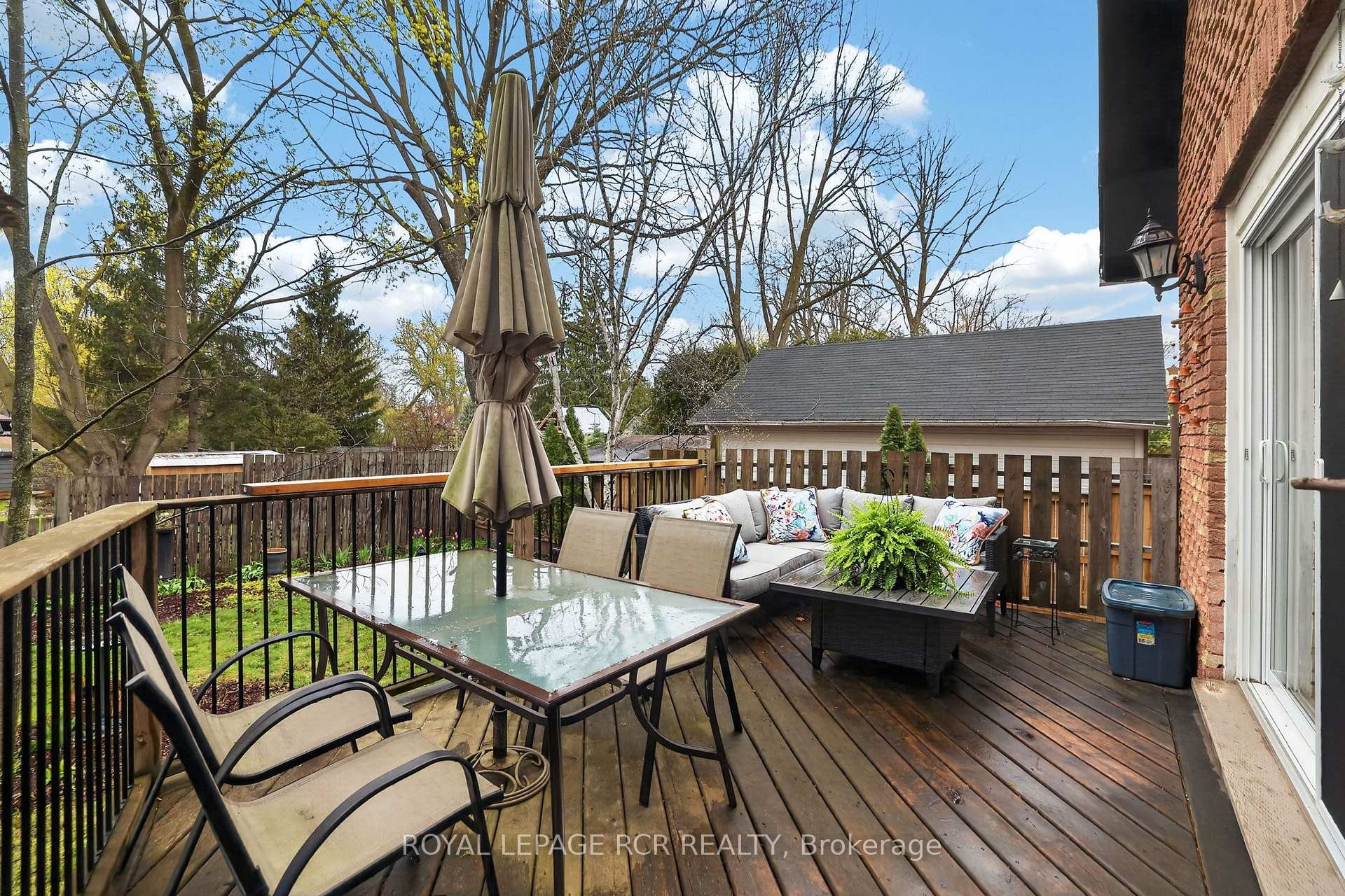 









20


Prospect

Street,
New Tecumseth,




ON
L0G 1A0

