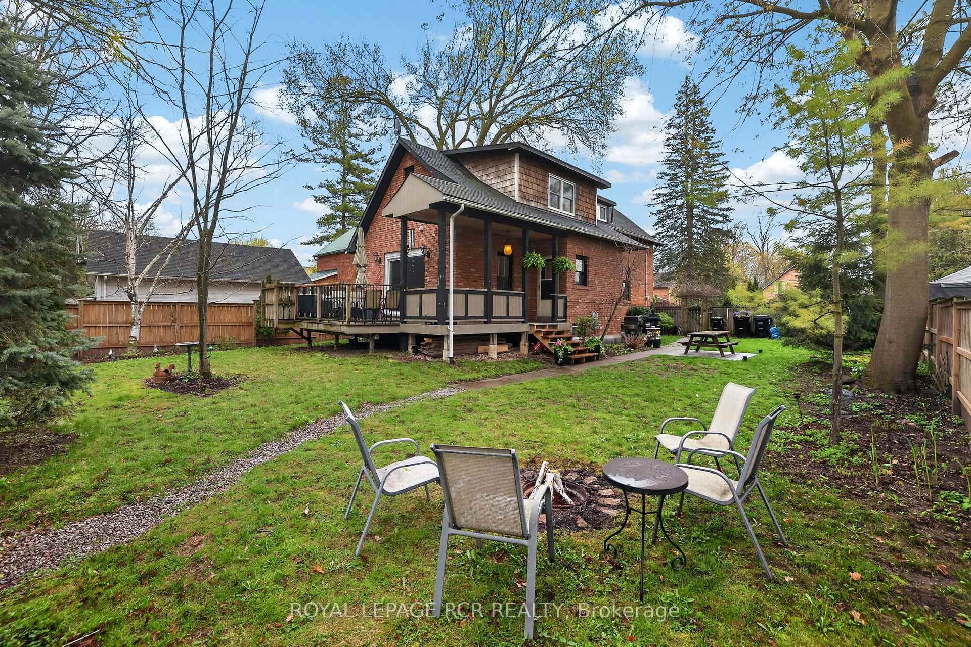 









20


Prospect

Street,
New Tecumseth,




ON
L0G 1A0

