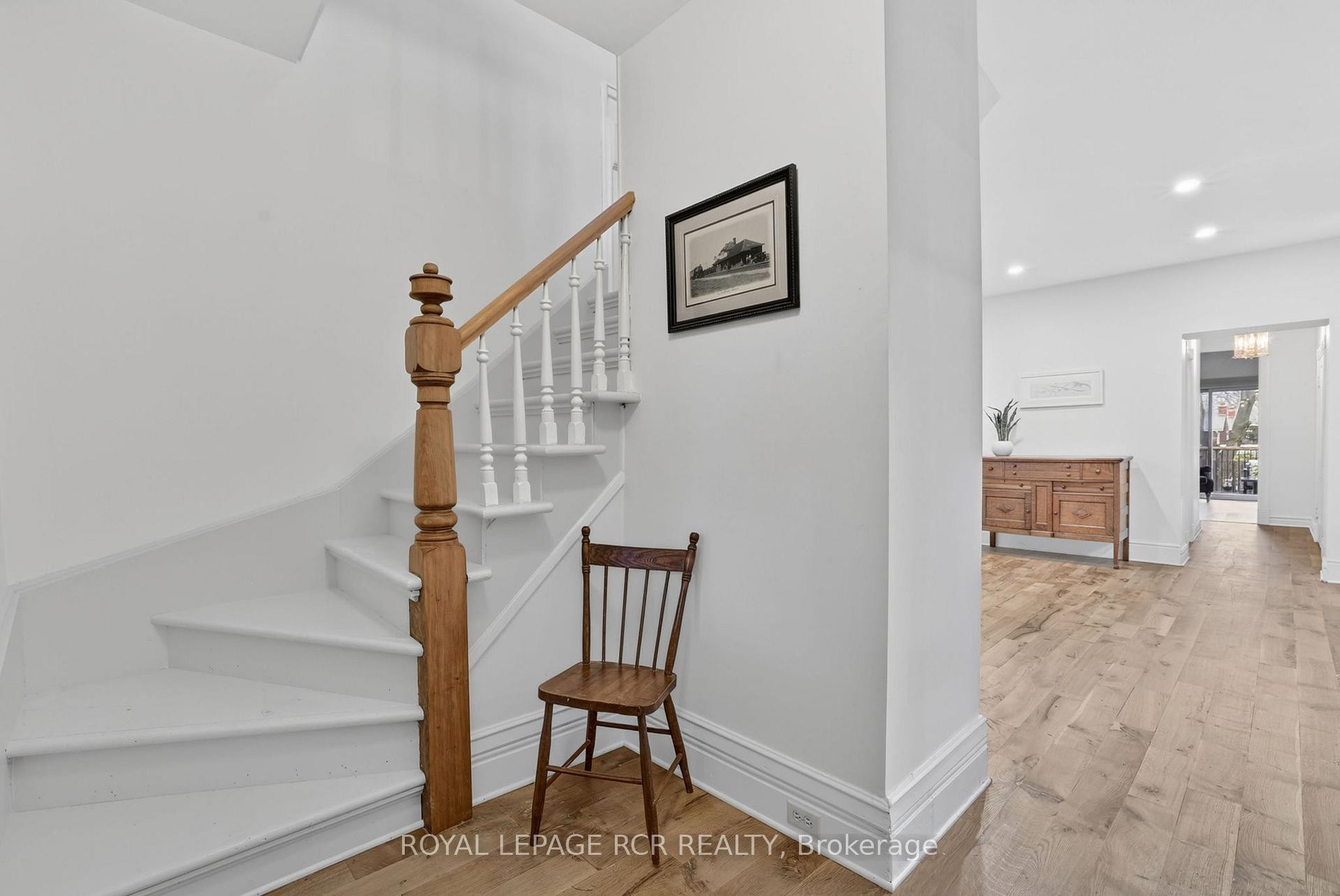 









20


Prospect

Street,
New Tecumseth,




ON
L0G 1A0

