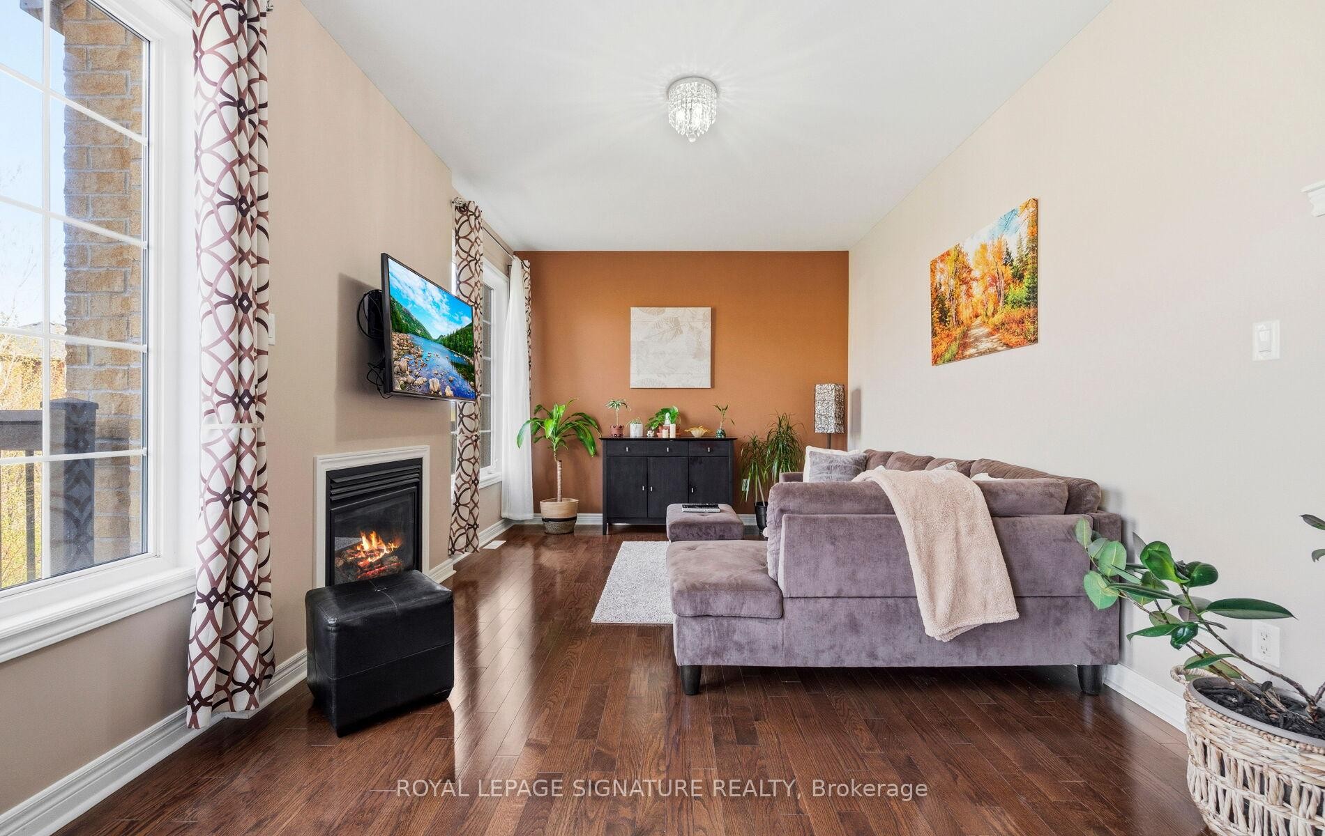 









476


Nairn

Circle,
Milton,




ON
L9T 8A7

