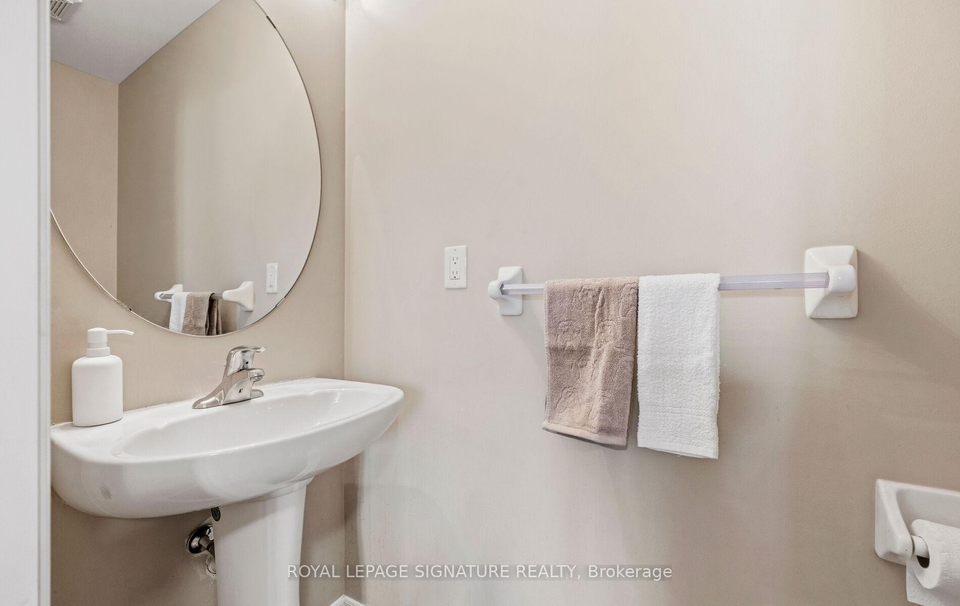 









476


Nairn

Circle,
Milton,




ON
L9T 8A7

