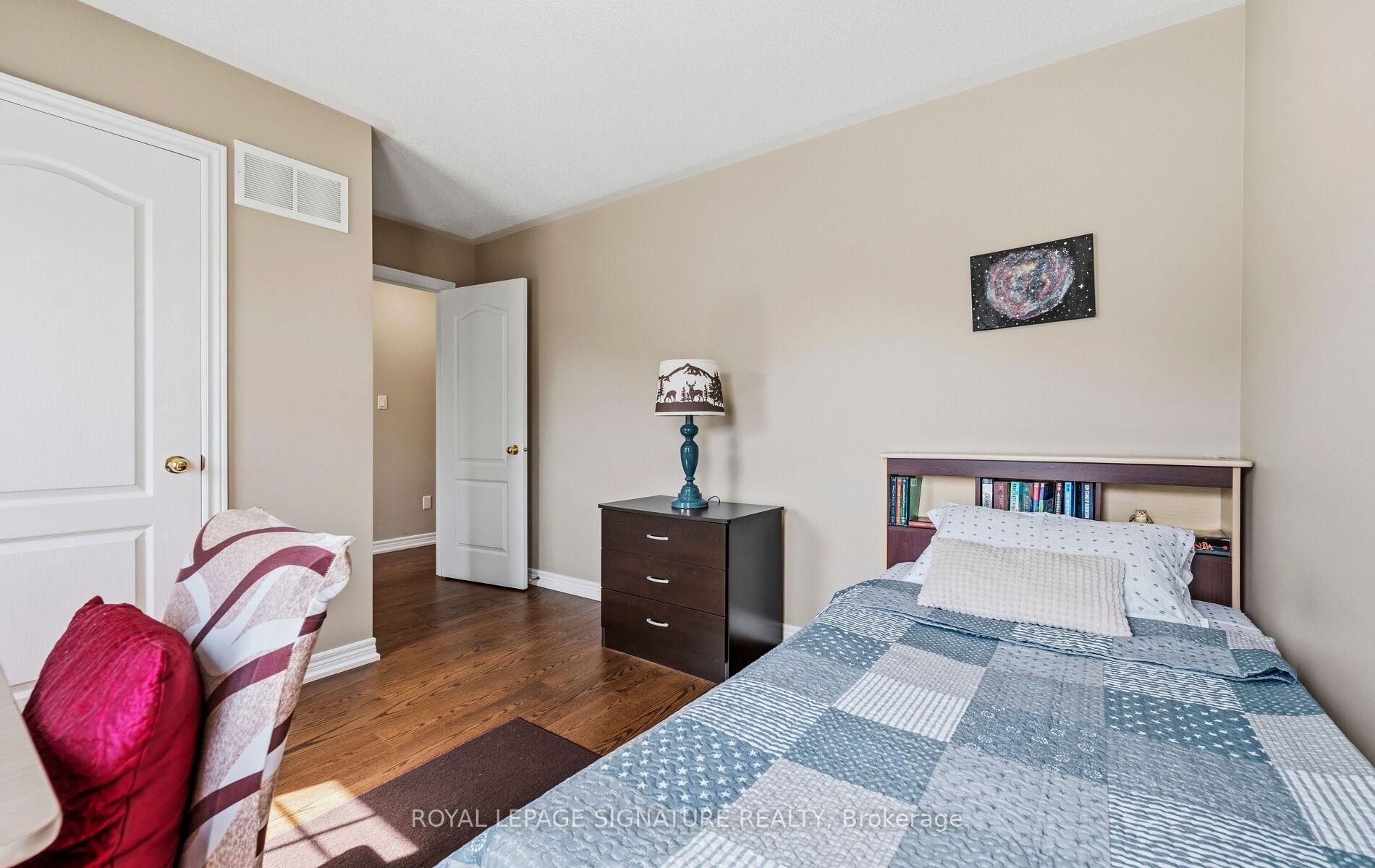 









476


Nairn

Circle,
Milton,




ON
L9T 8A7

