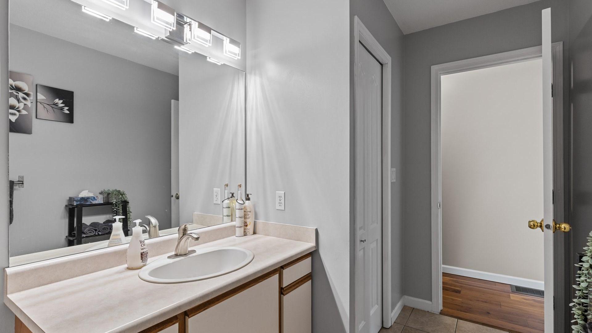 









3424


East Boundary

Road,
Westbank,




BC
V4T 2H4

