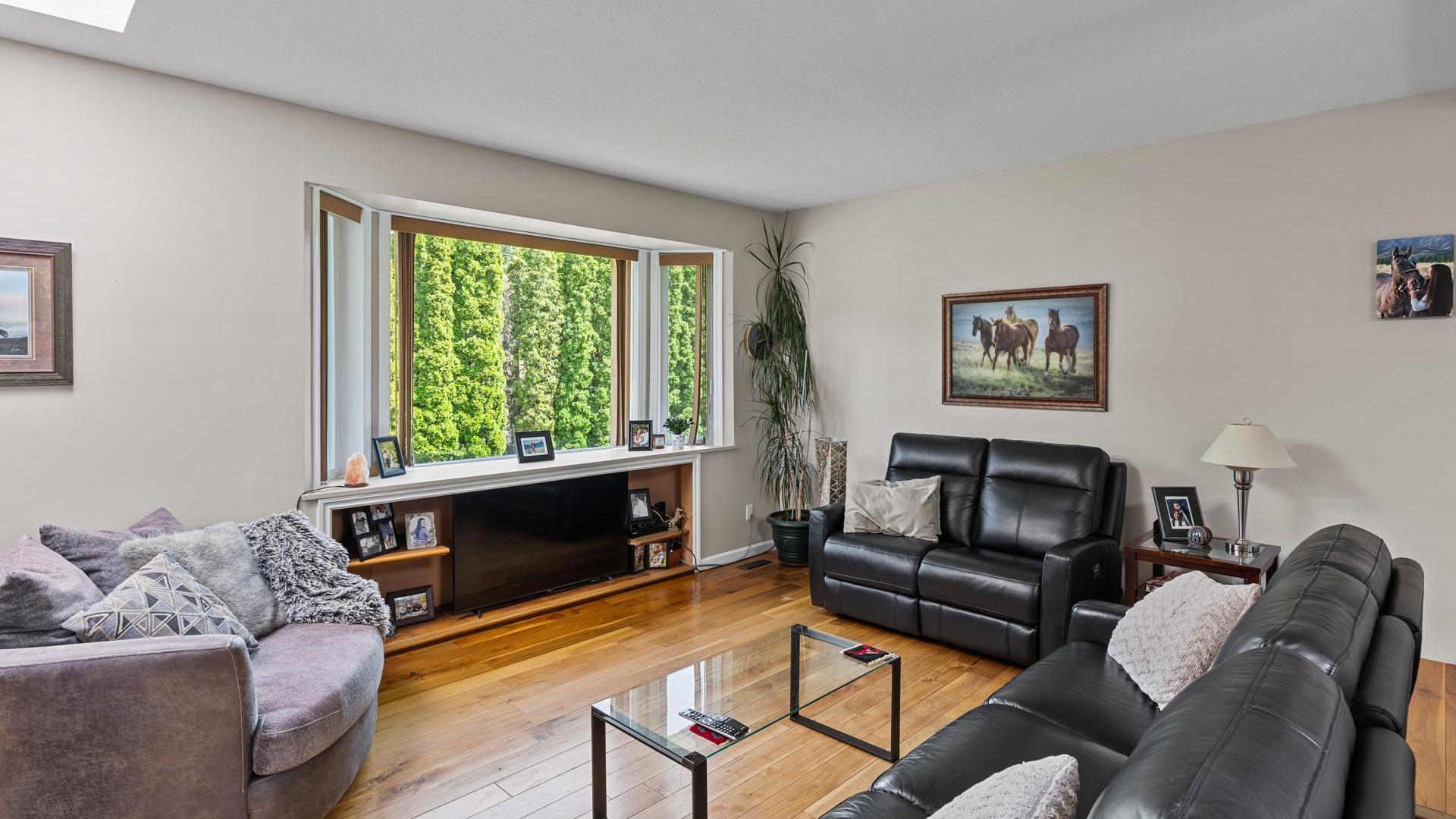 









3424


East Boundary

Road,
Westbank,




BC
V4T 2H4

