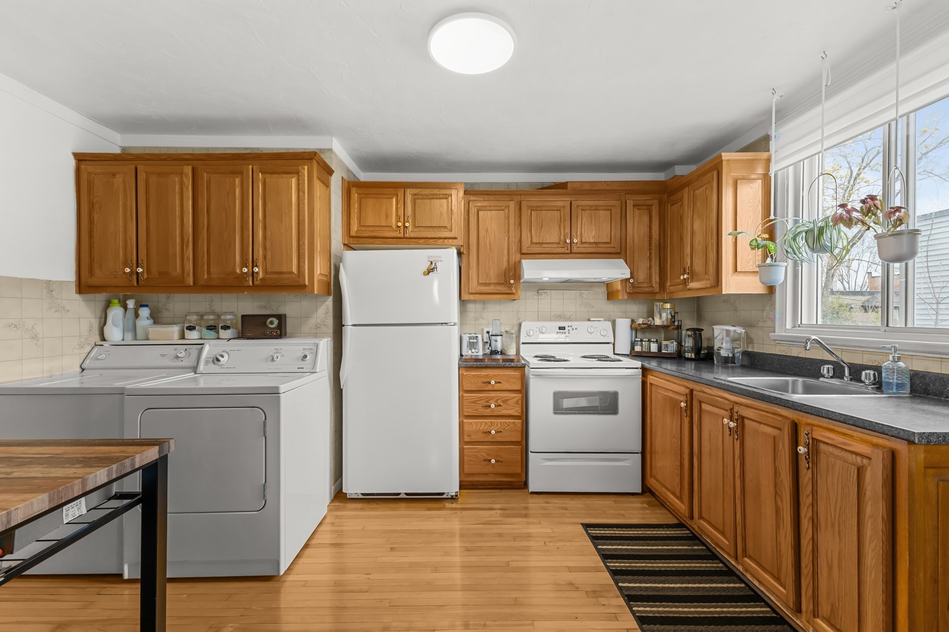 









420


Rue Melançon

,
Saint-Jérôme,




QC
J7Z4K2

