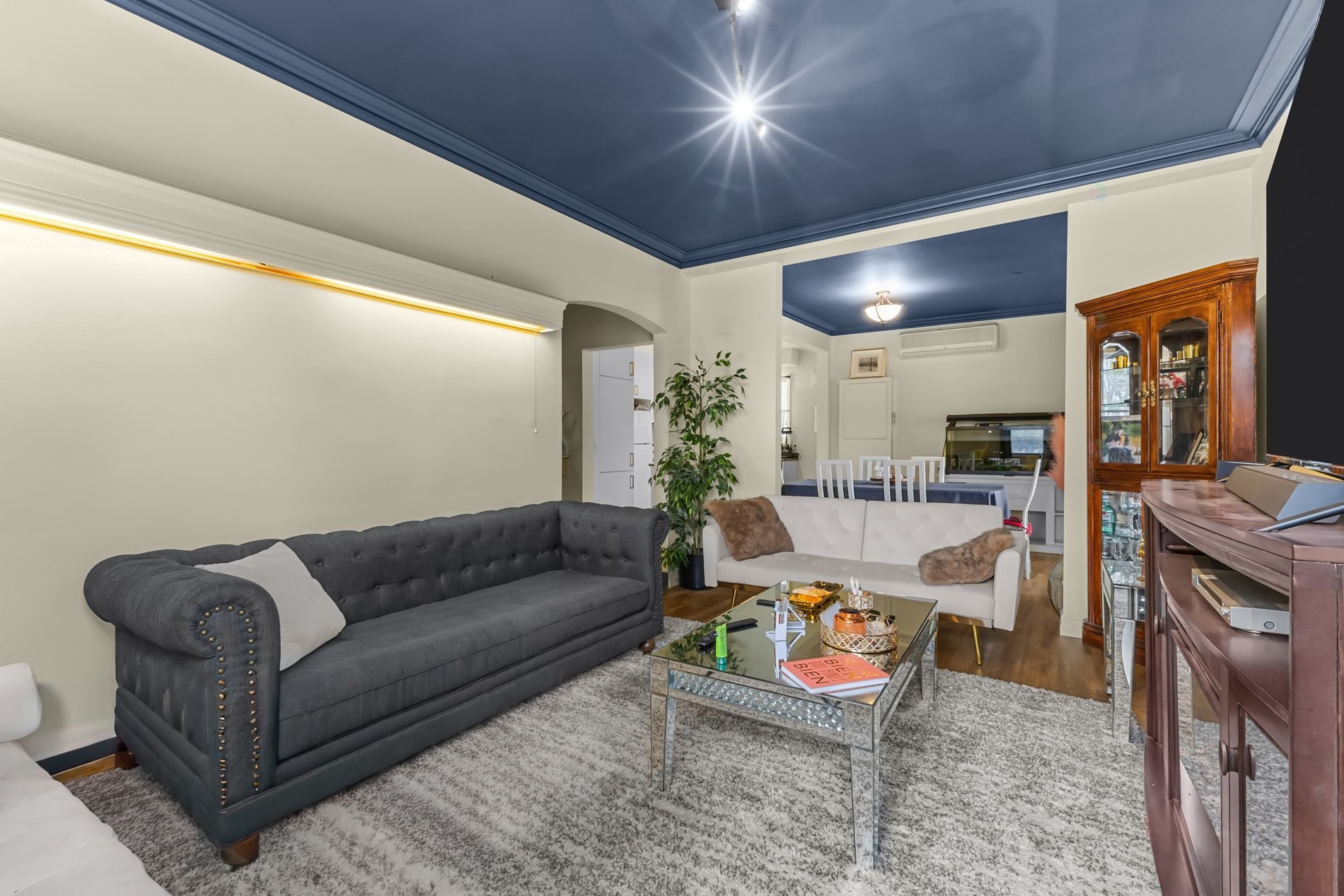 









420


Rue Melançon

,
Saint-Jérôme,




QC
J7Z4K2

