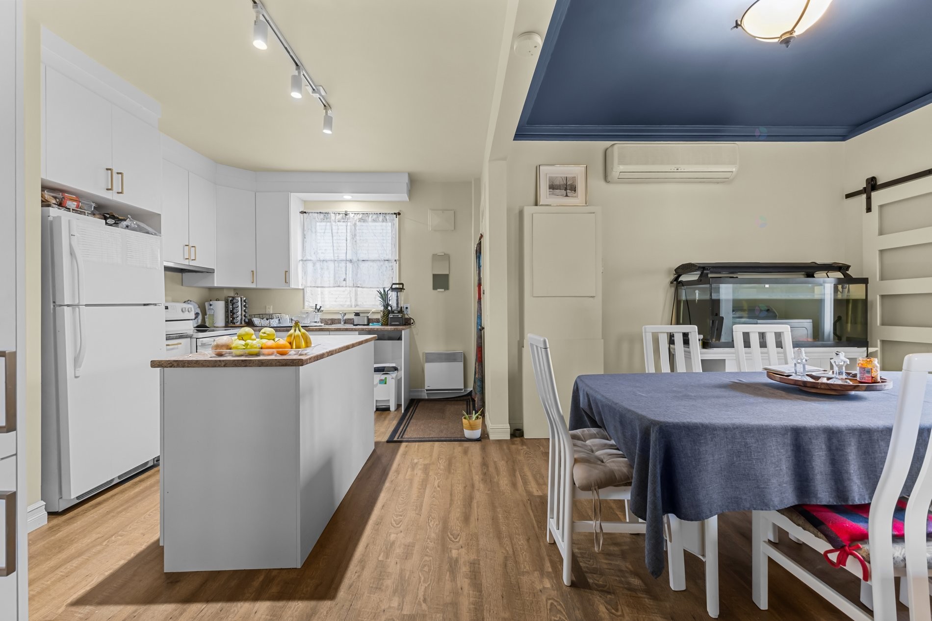 









420


Rue Melançon

,
Saint-Jérôme,




QC
J7Z4K2

