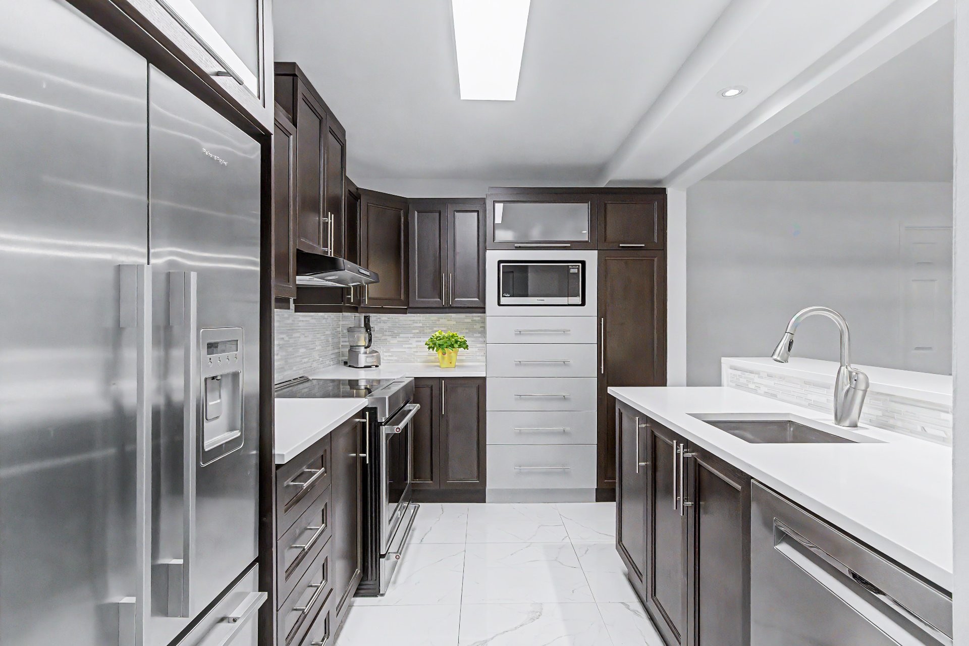 









1645


Rue Gauthier

, 24,
Saint-Bruno-de-Montarville,




QC
J3V5Y4

