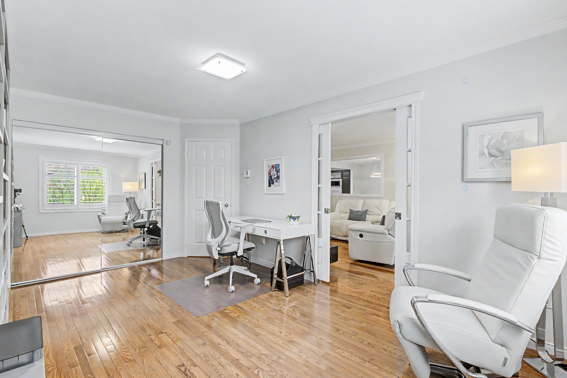 









1645


Rue Gauthier

, 24,
Saint-Bruno-de-Montarville,




QC
J3V5Y4

